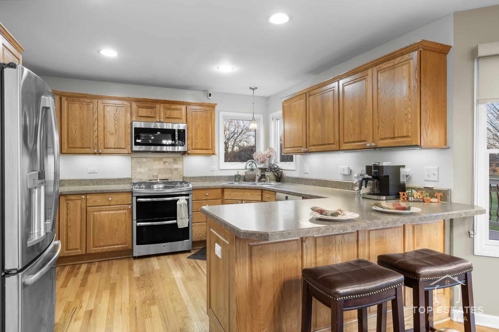 2303 Fox Bluff Lane