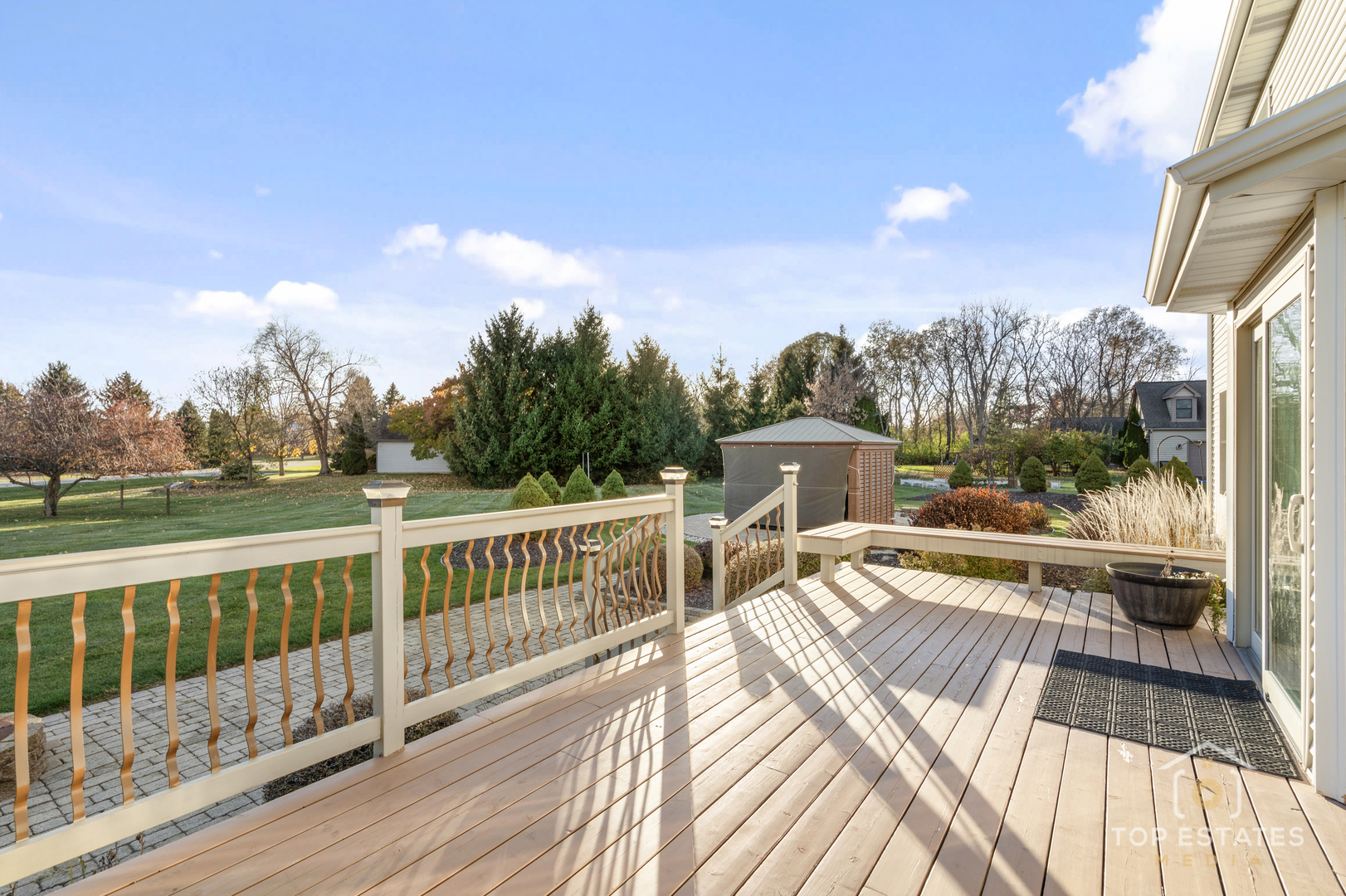 2303 Fox Bluff Lane