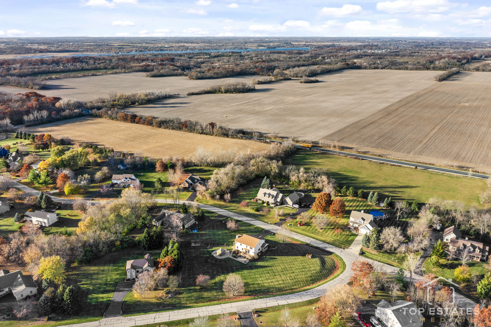 2303 Fox Bluff Lane