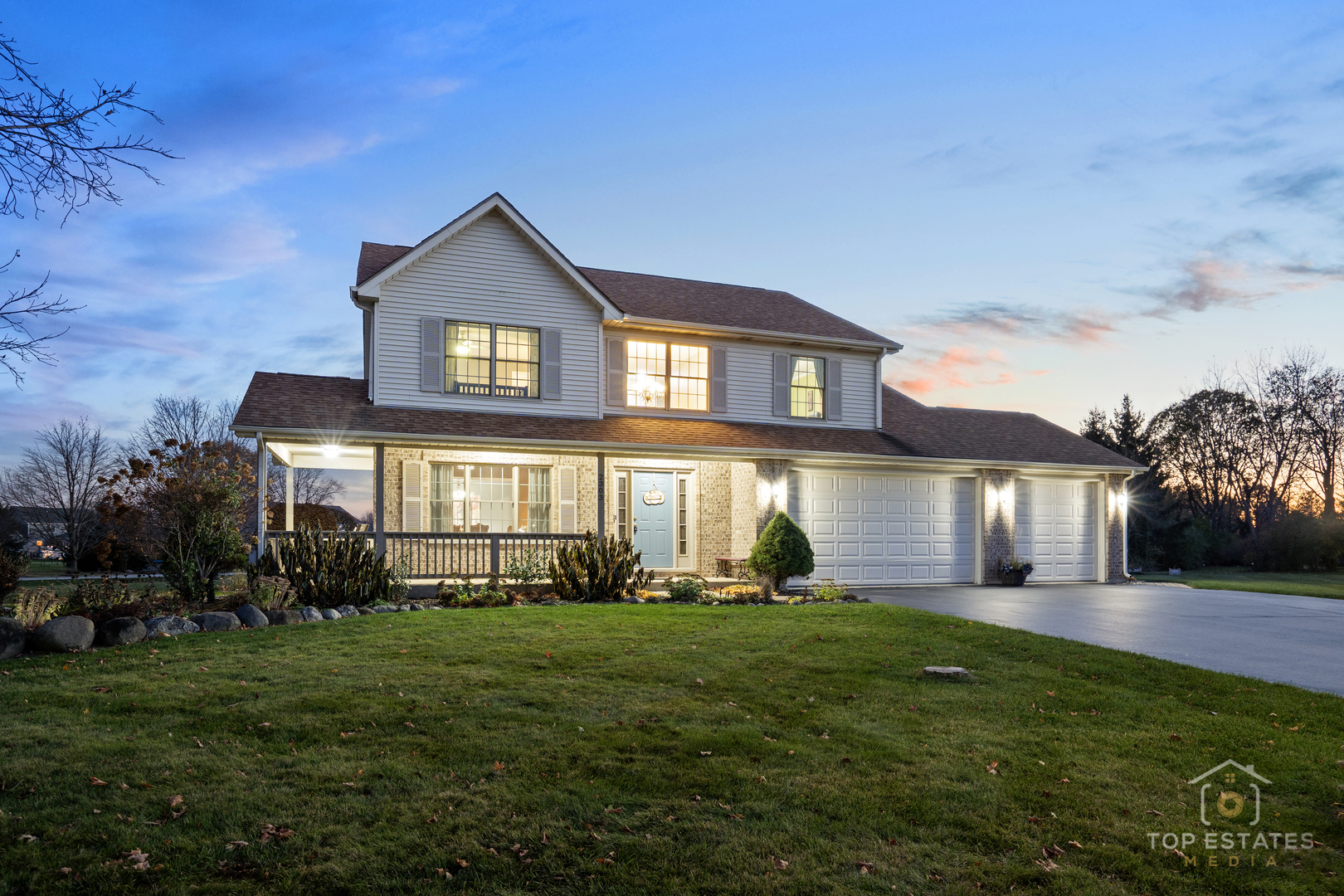 2303 Fox Bluff Lane
