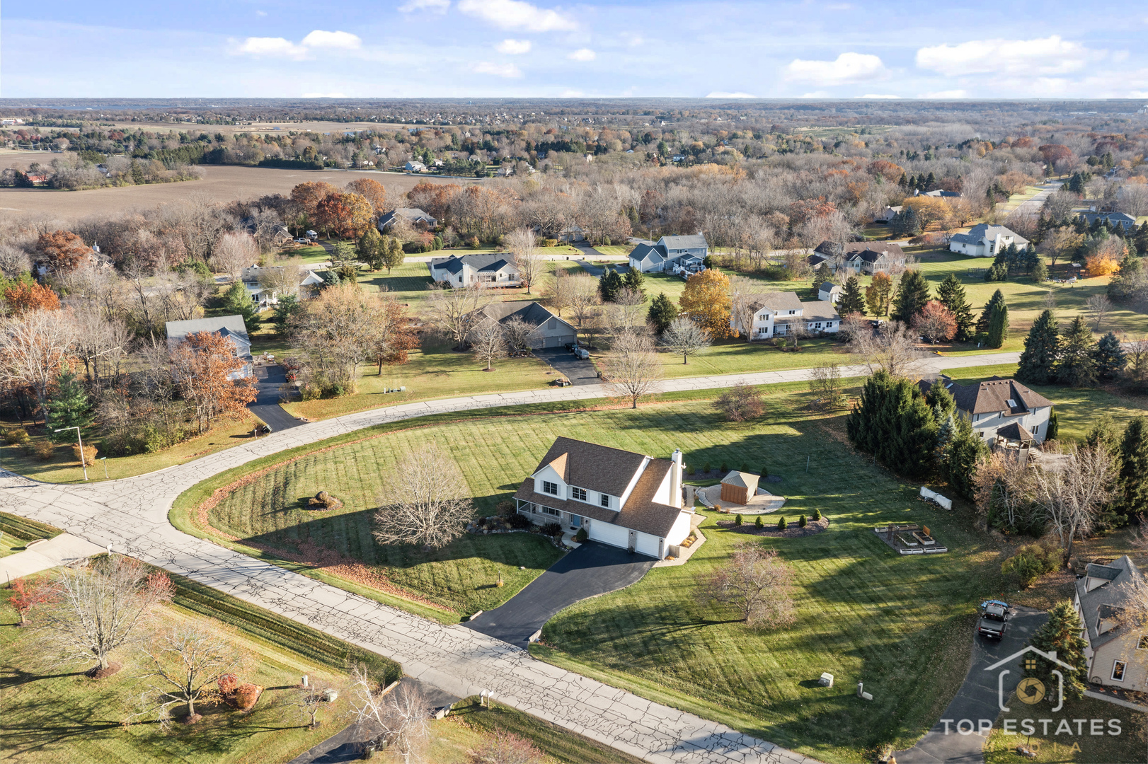 2303 Fox Bluff Lane