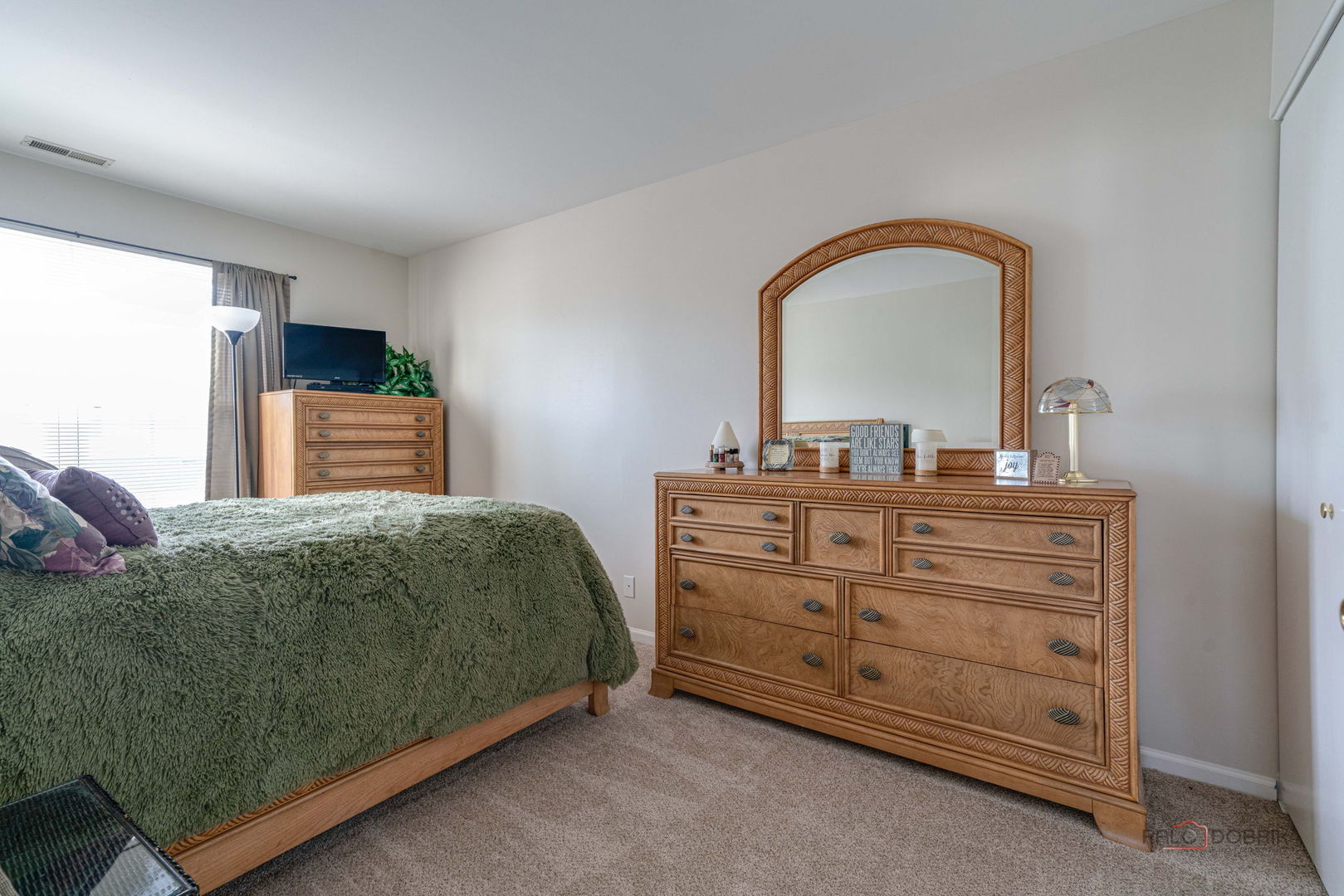 585 Bridle Court Unit: 585