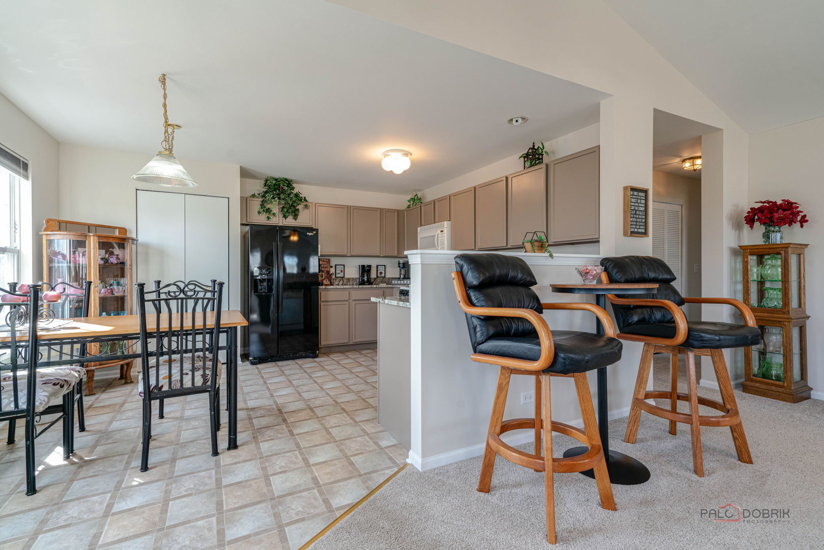 585 Bridle Court Unit: 585