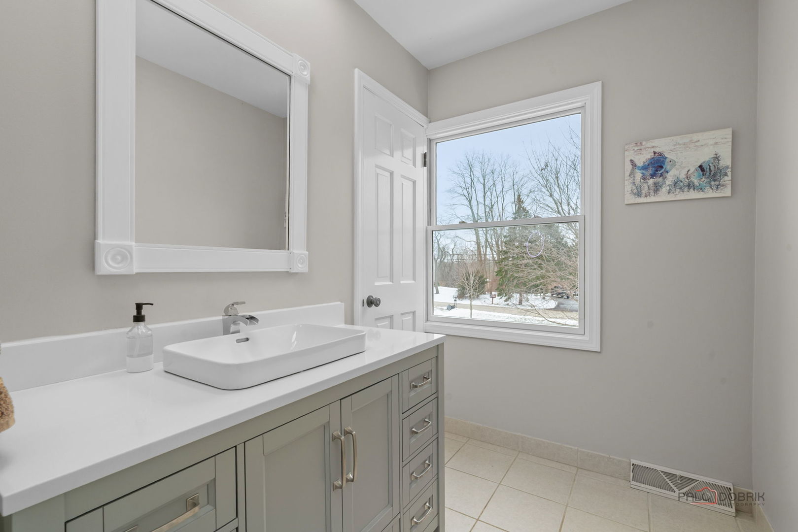 26982 W Lakeview Drive S