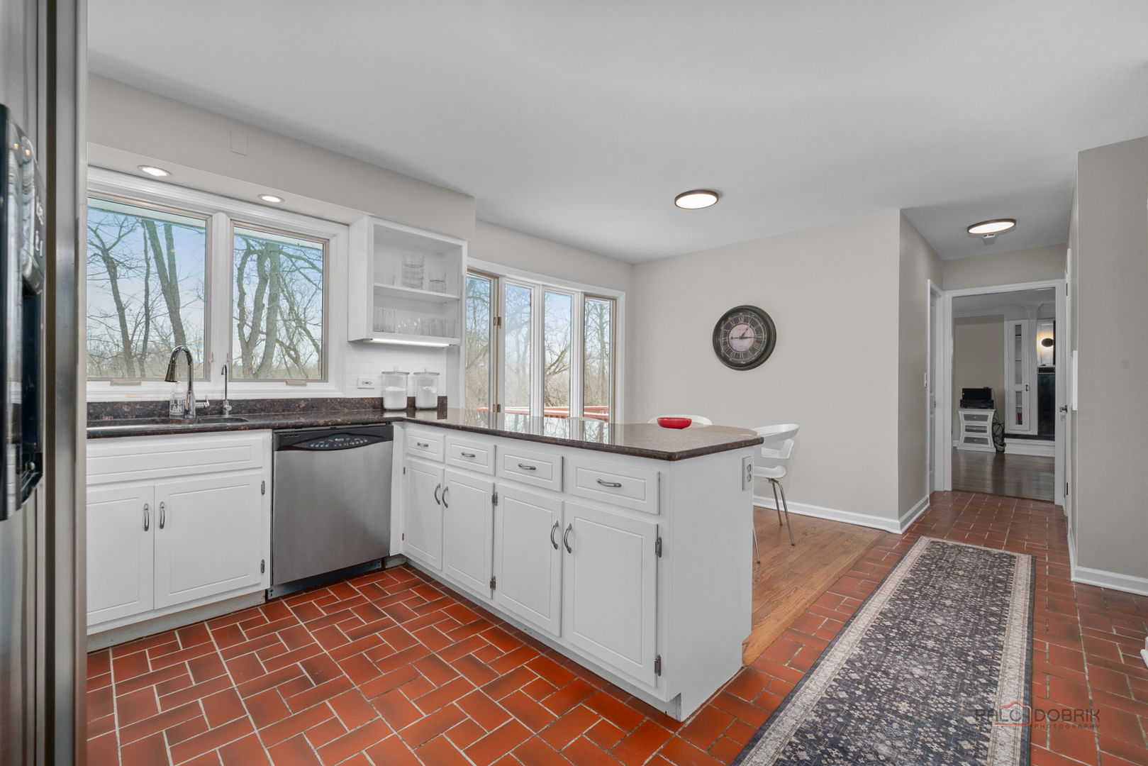 26982 W Lakeview Drive S