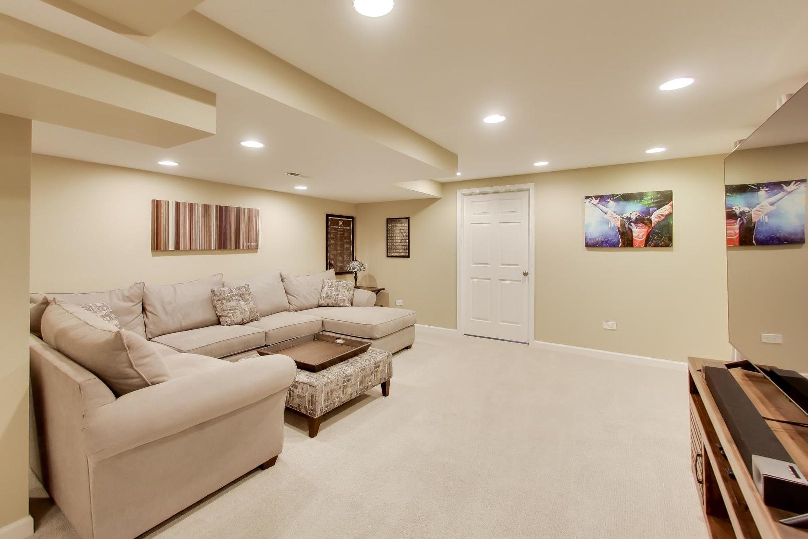 1604 Pleasant Court