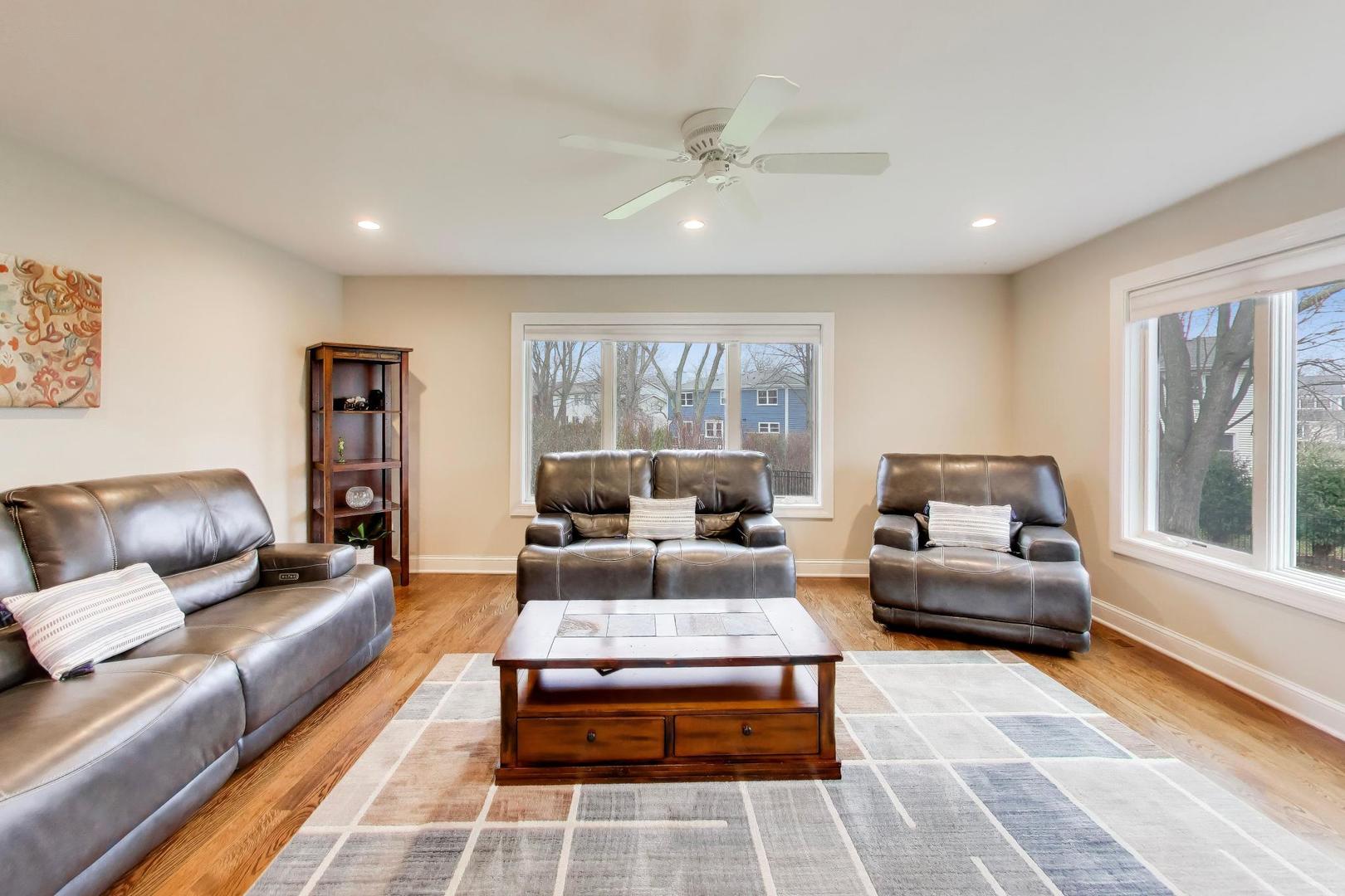 1604 Pleasant Court
