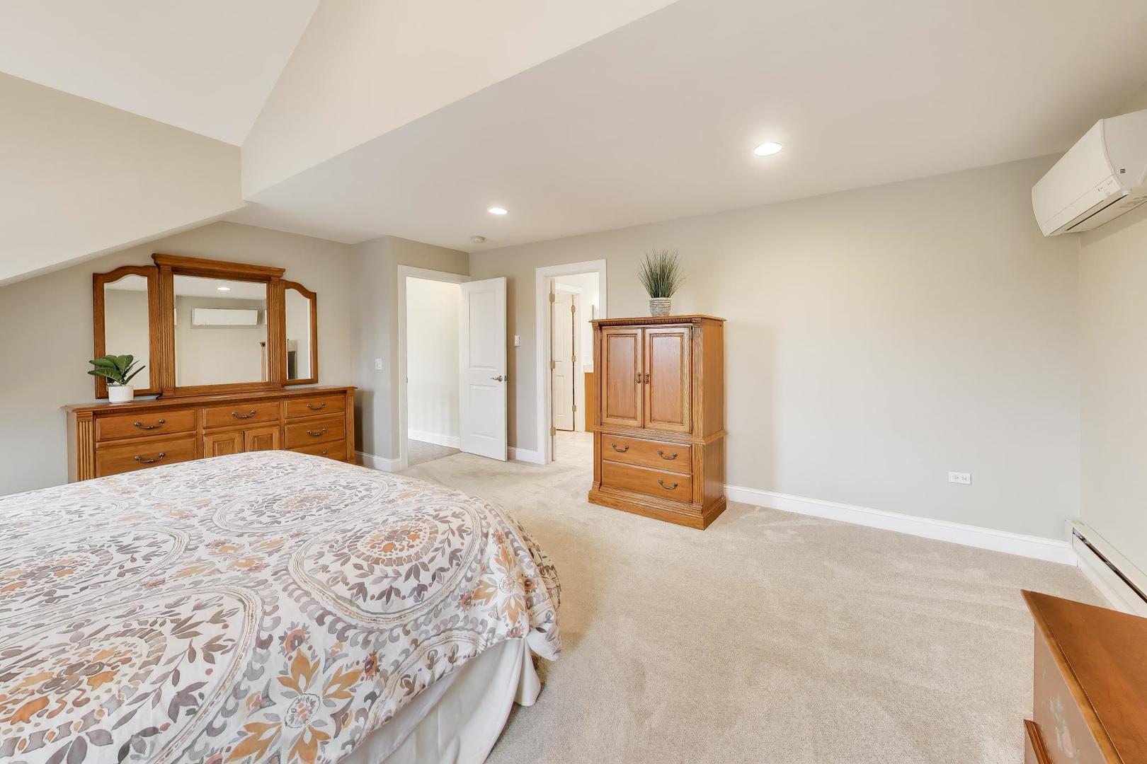 1604 Pleasant Court