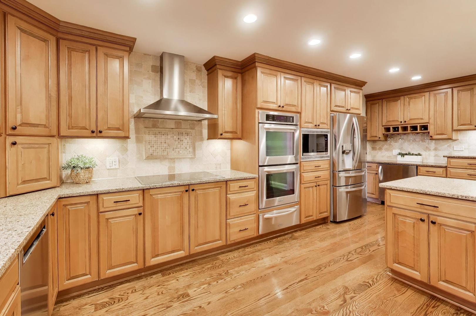 1604 Pleasant Court