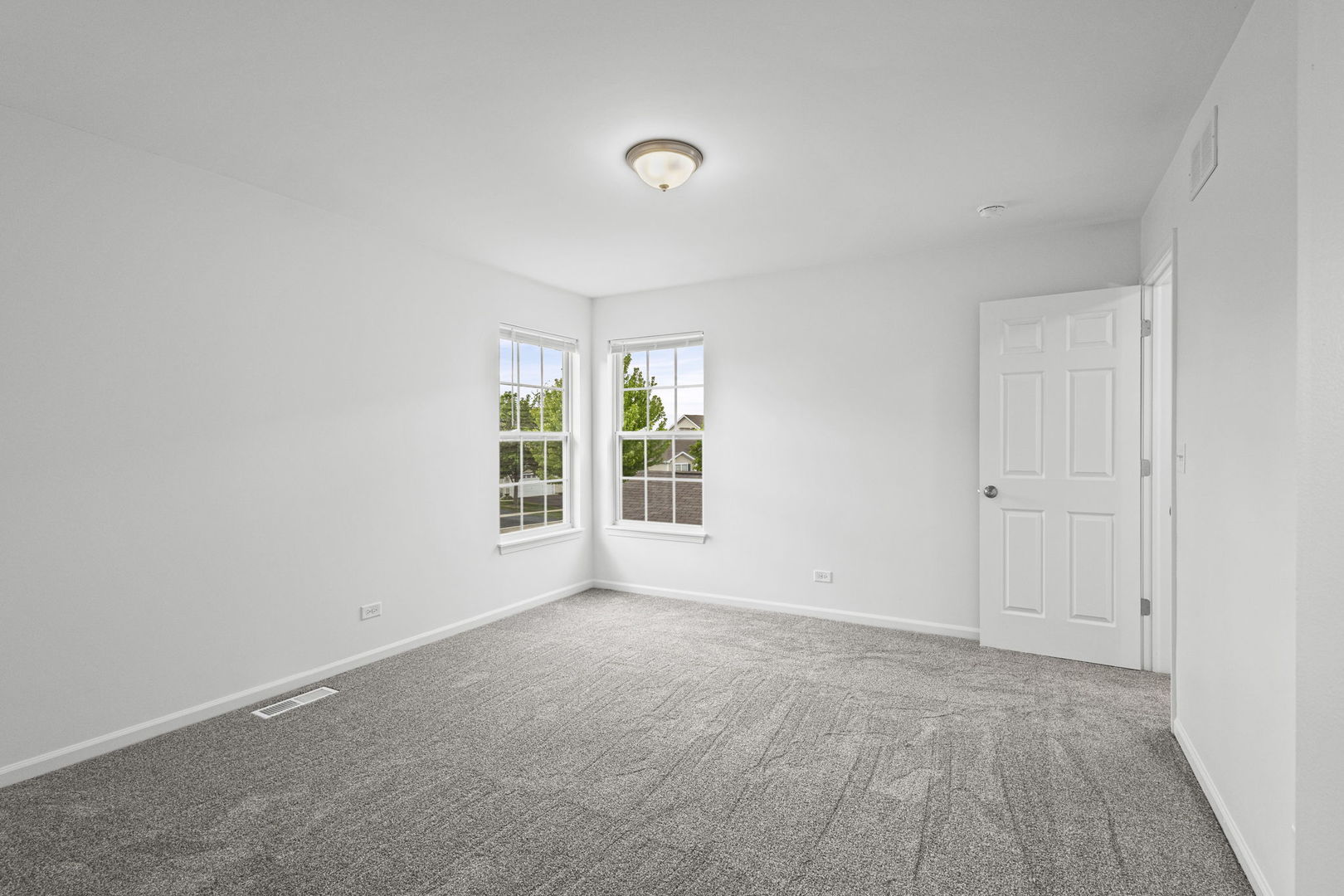 1463 W Remington Lane