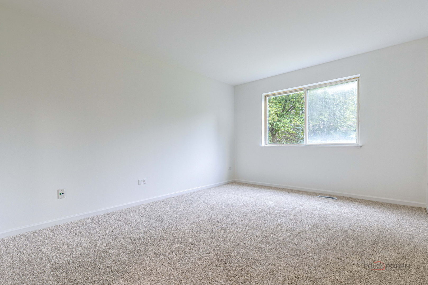 985 Huntington Drive Unit: 985