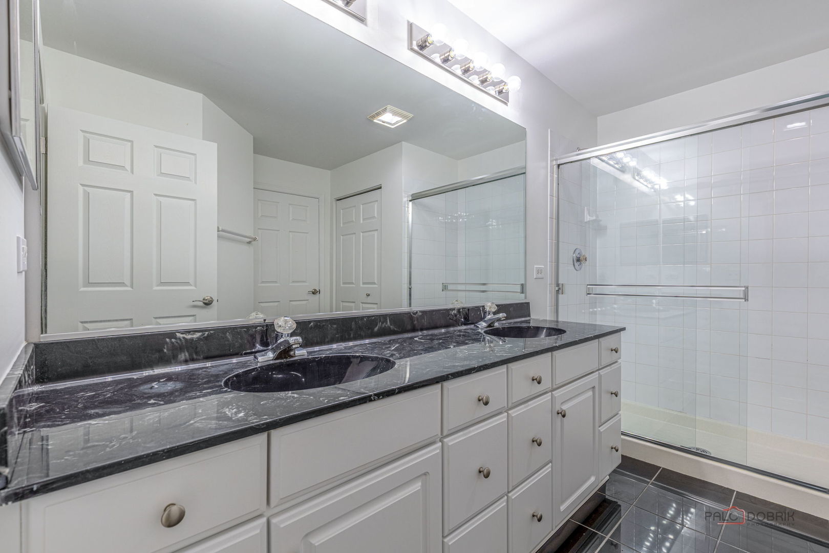 985 Huntington Drive Unit: 985
