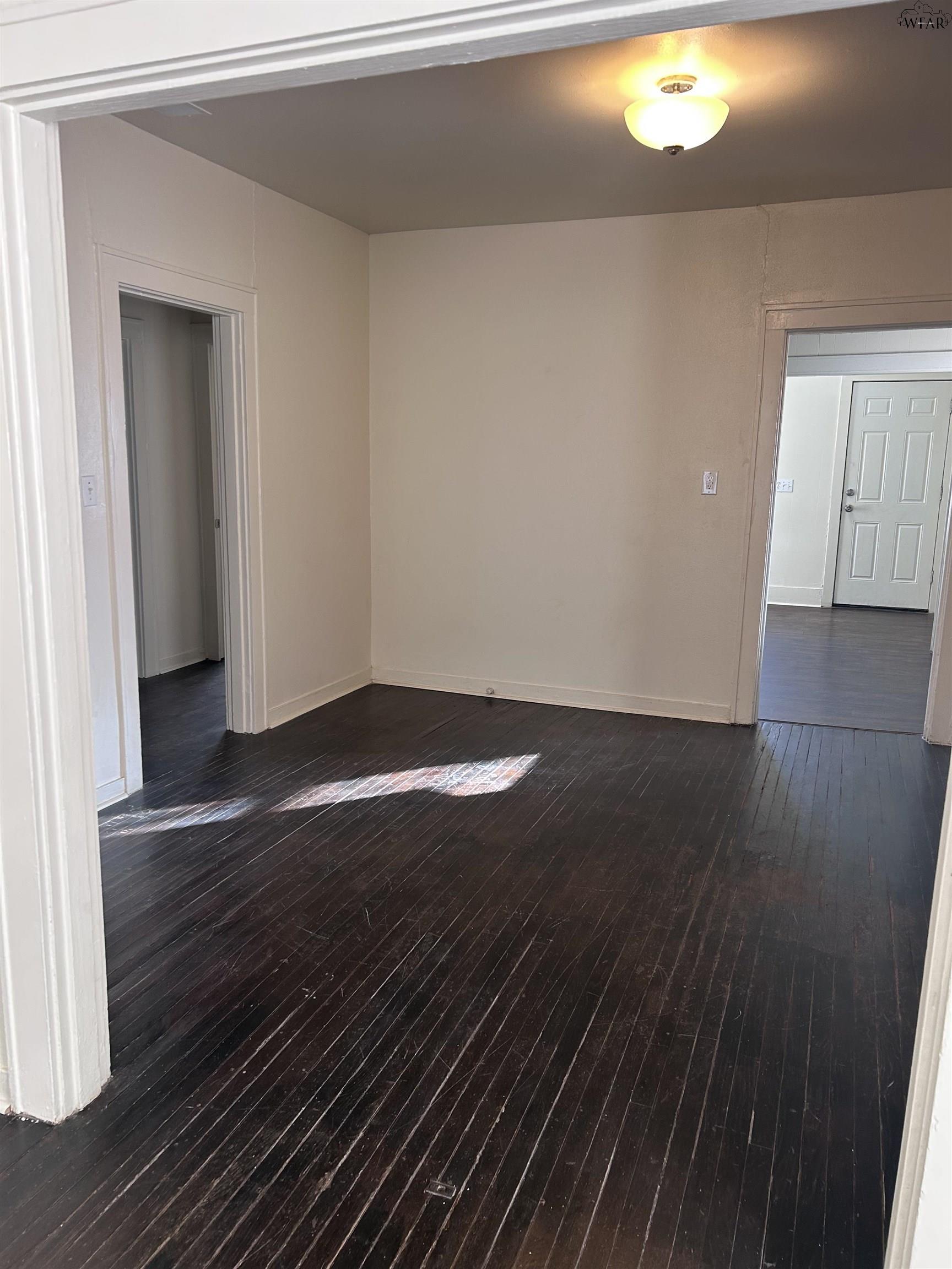 1643 PEARL AVENUE Unit: front house only