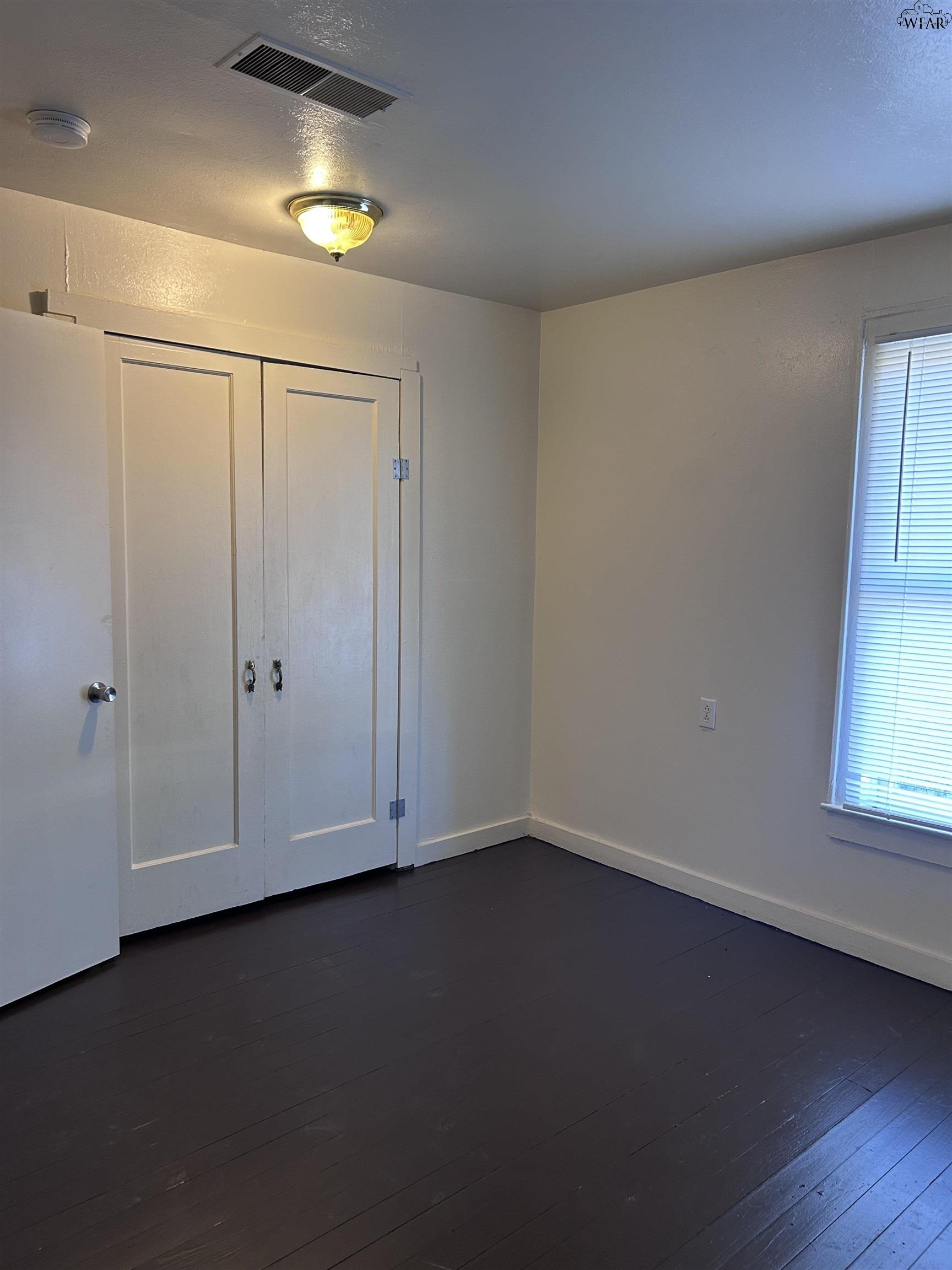 1643 PEARL AVENUE Unit: front house only