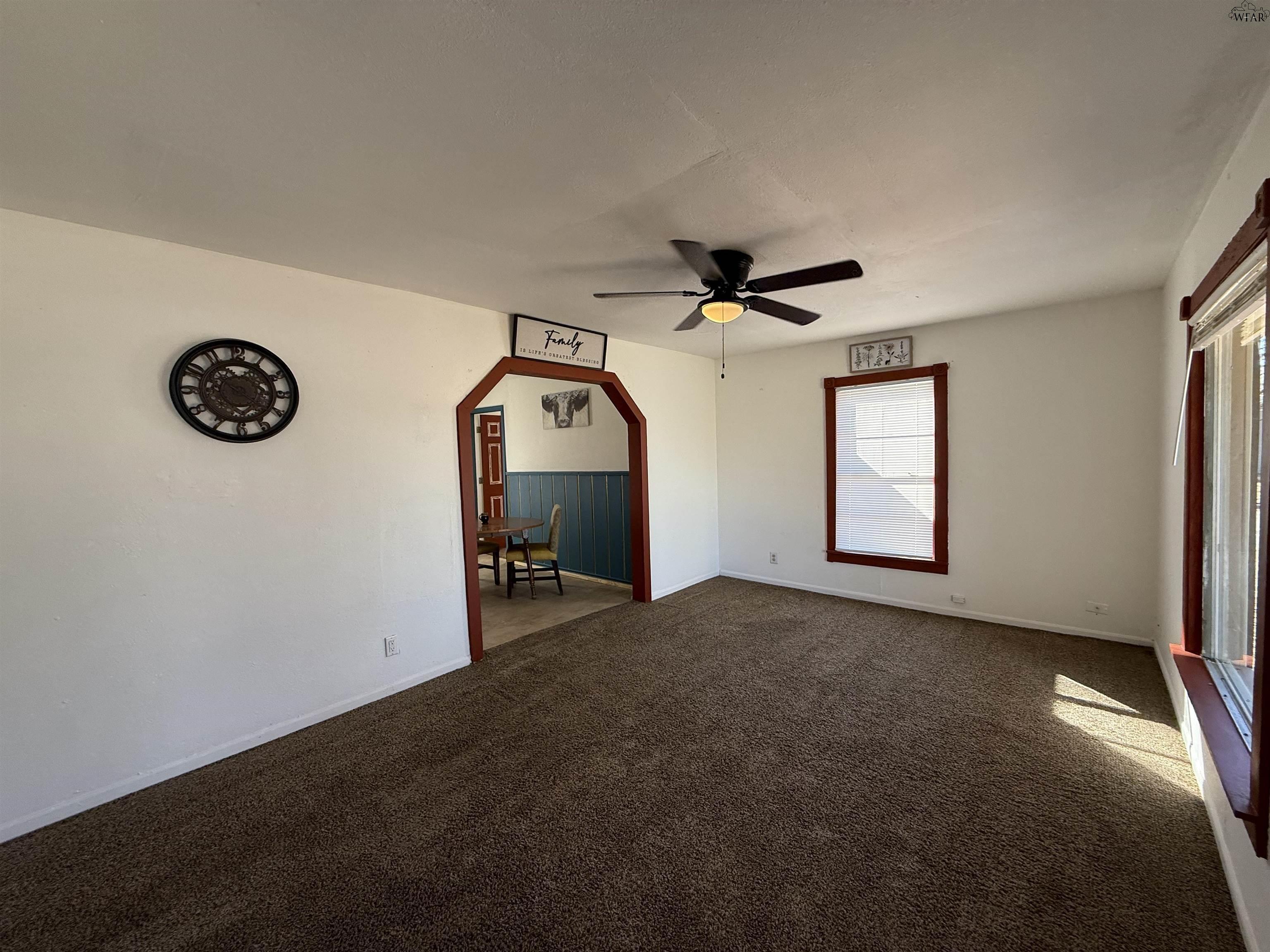 2715 PENNSYLVANIA ROAD