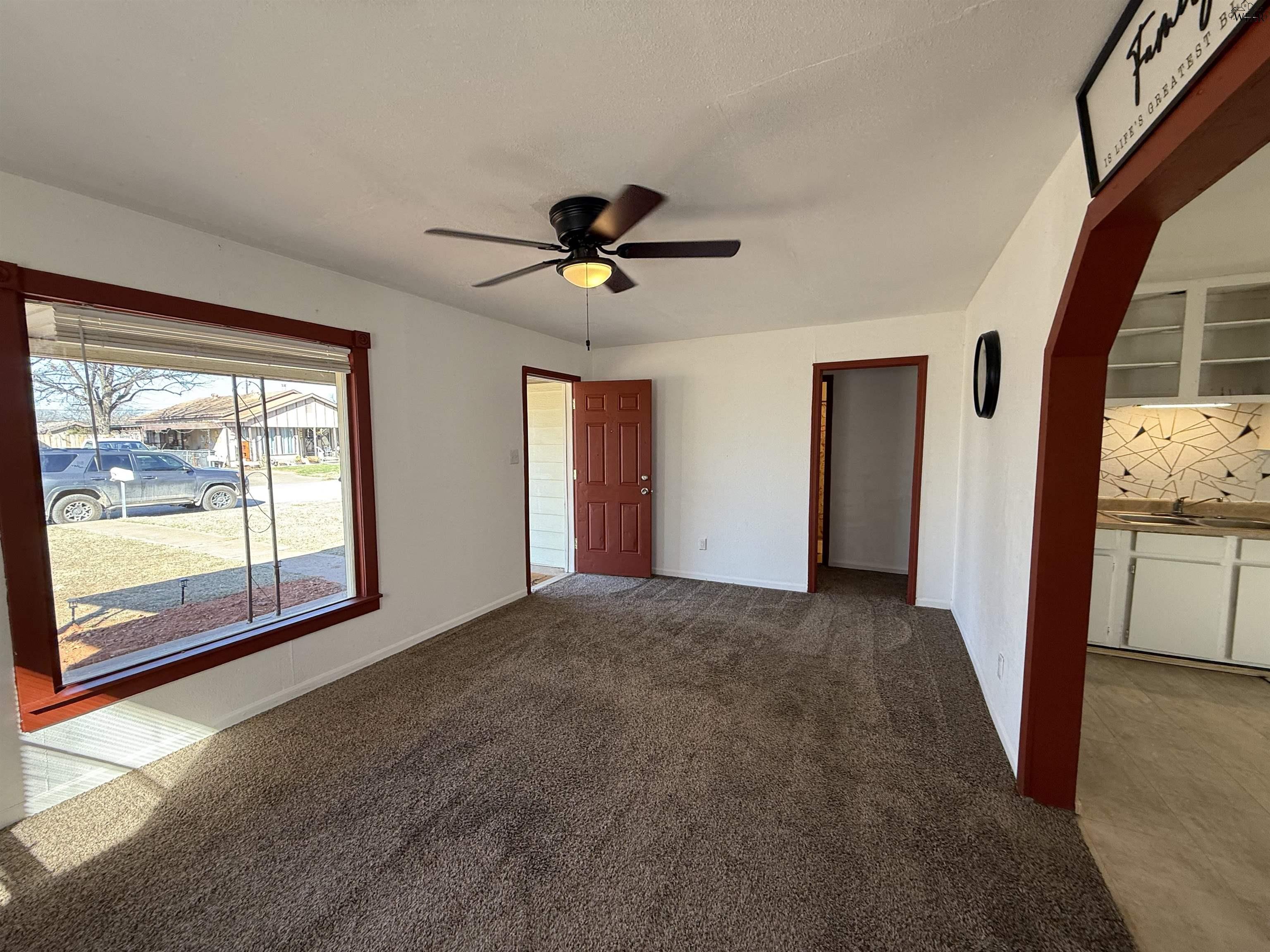 2715 PENNSYLVANIA ROAD