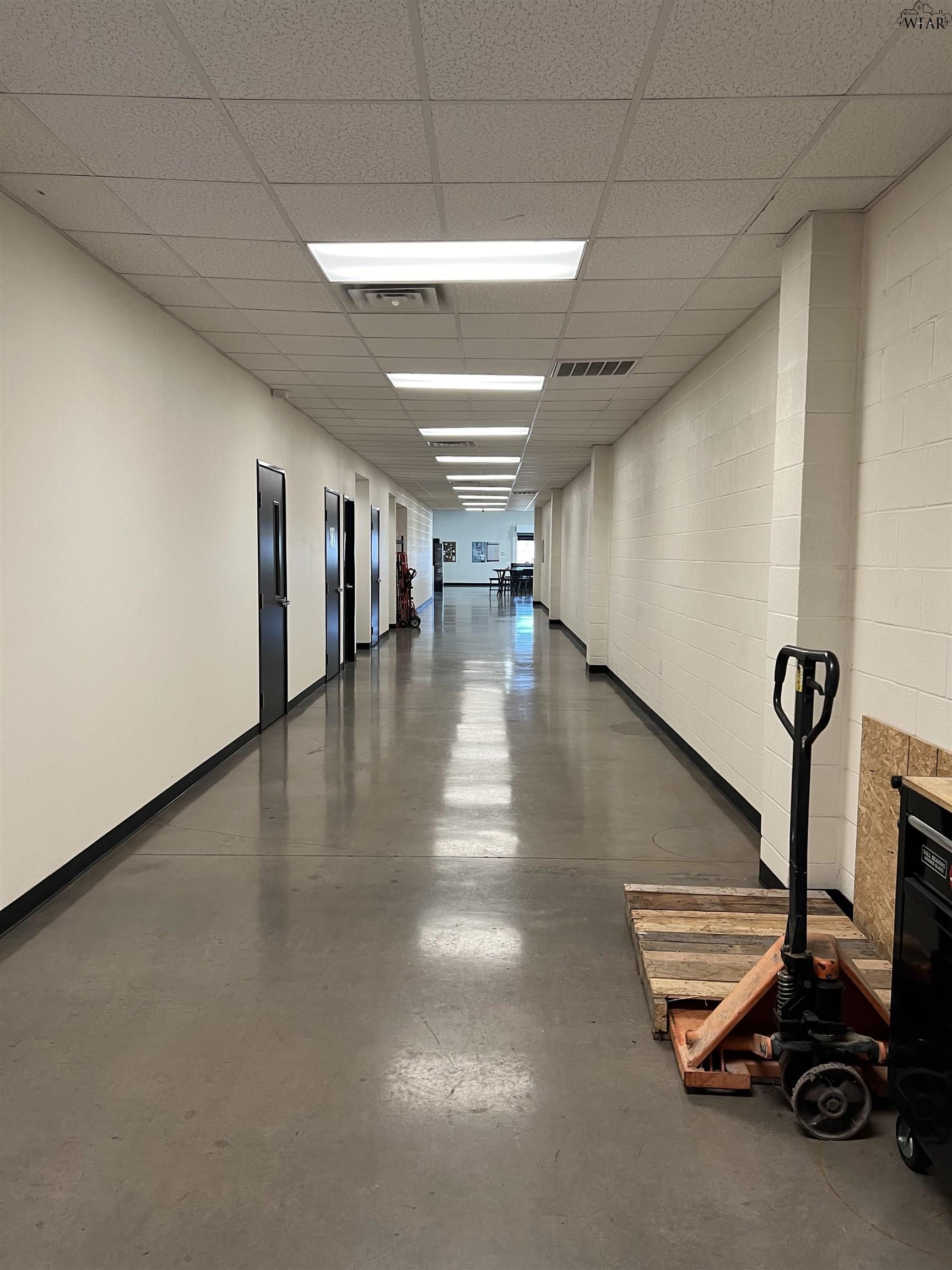 7475 CENTRAL FREEWAY Unit: I44