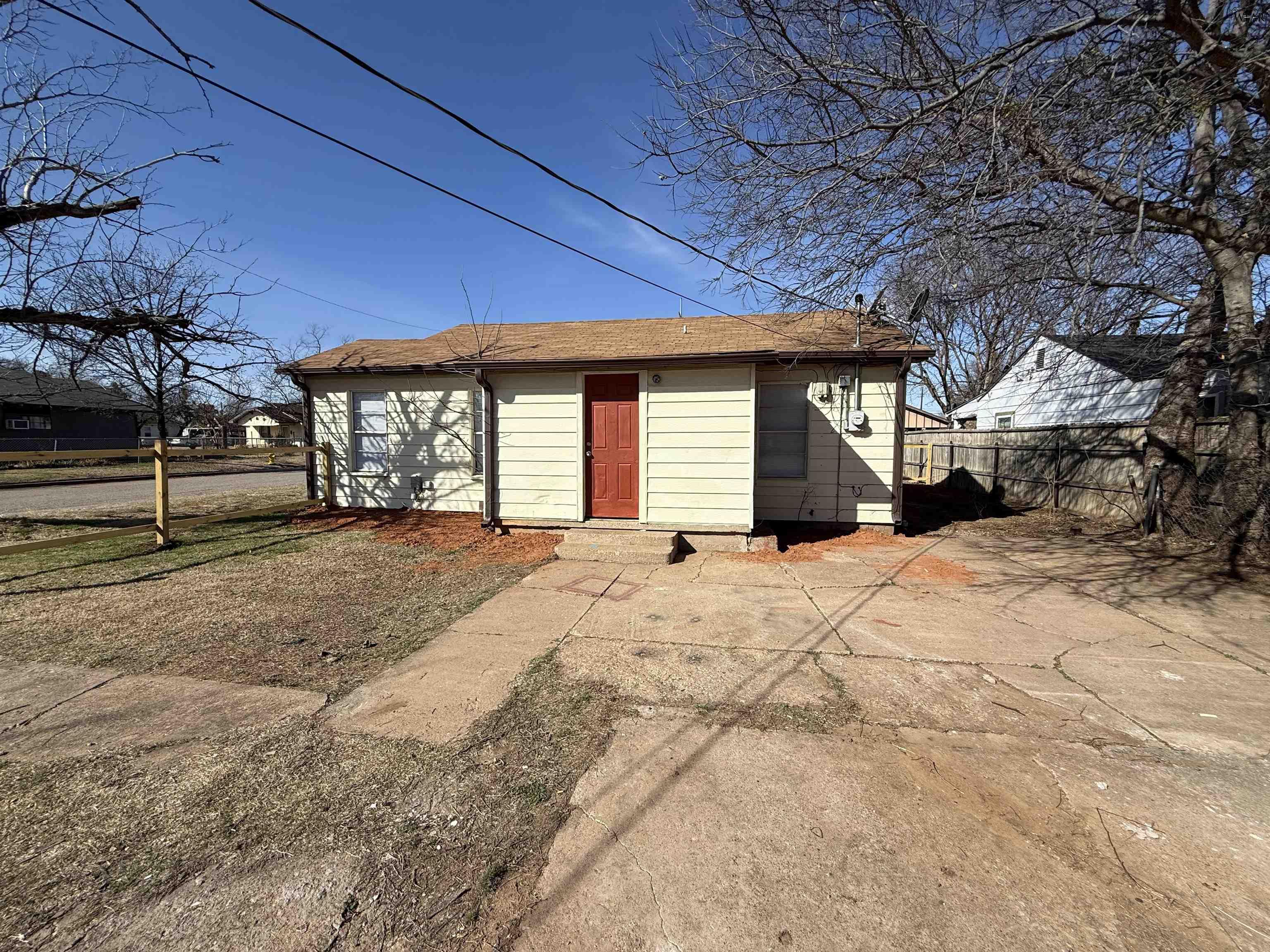 2715 PENNSYLVANIA ROAD
