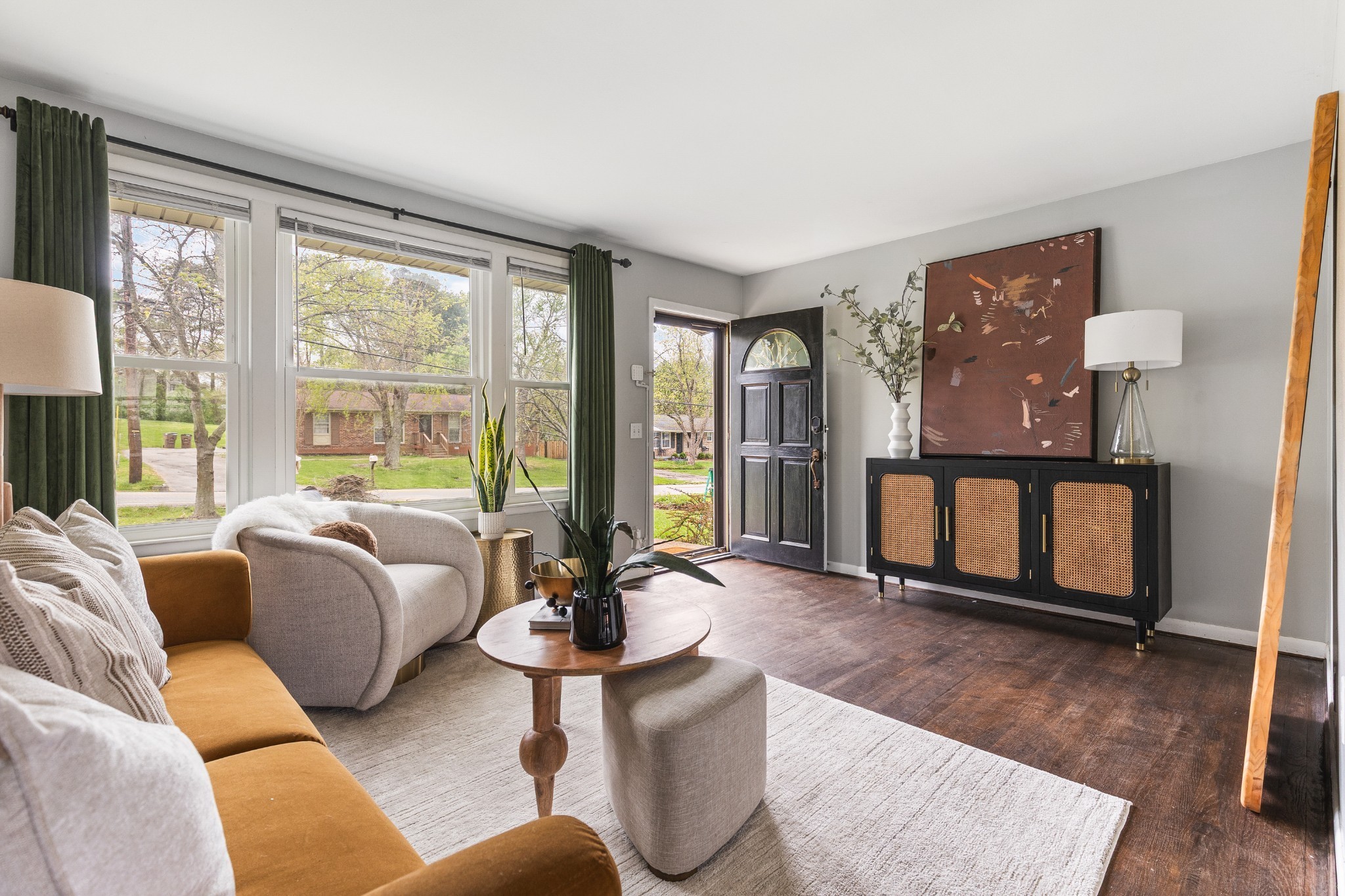 630 Whispering Hills Dr