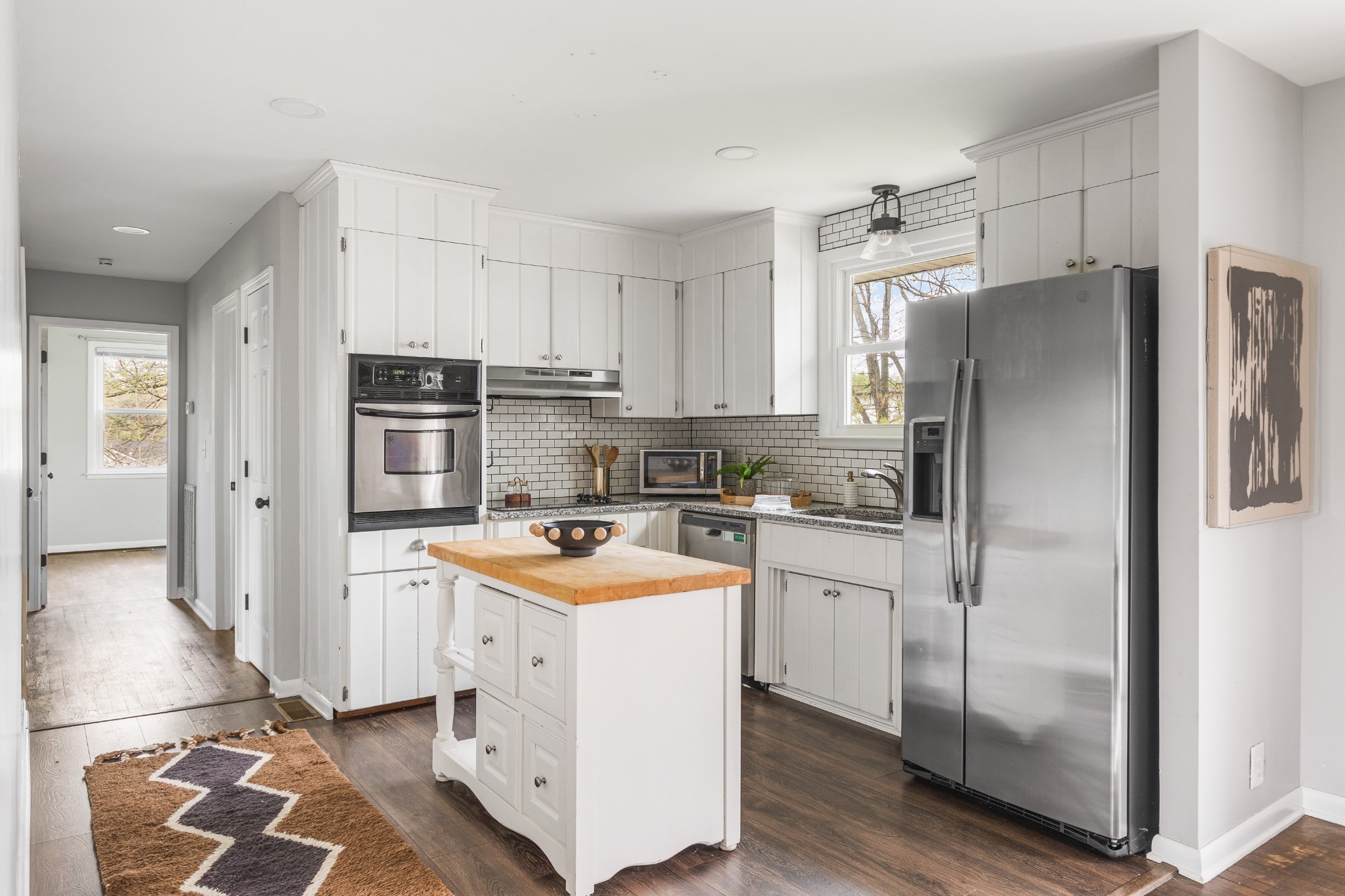 630 Whispering Hills Dr