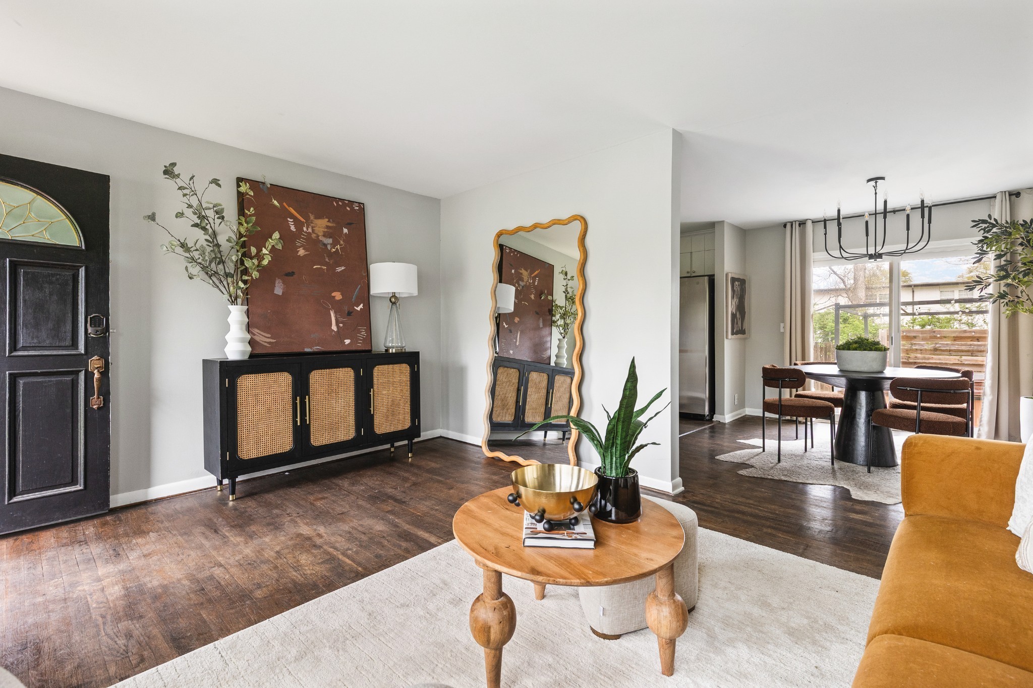 630 Whispering Hills Dr