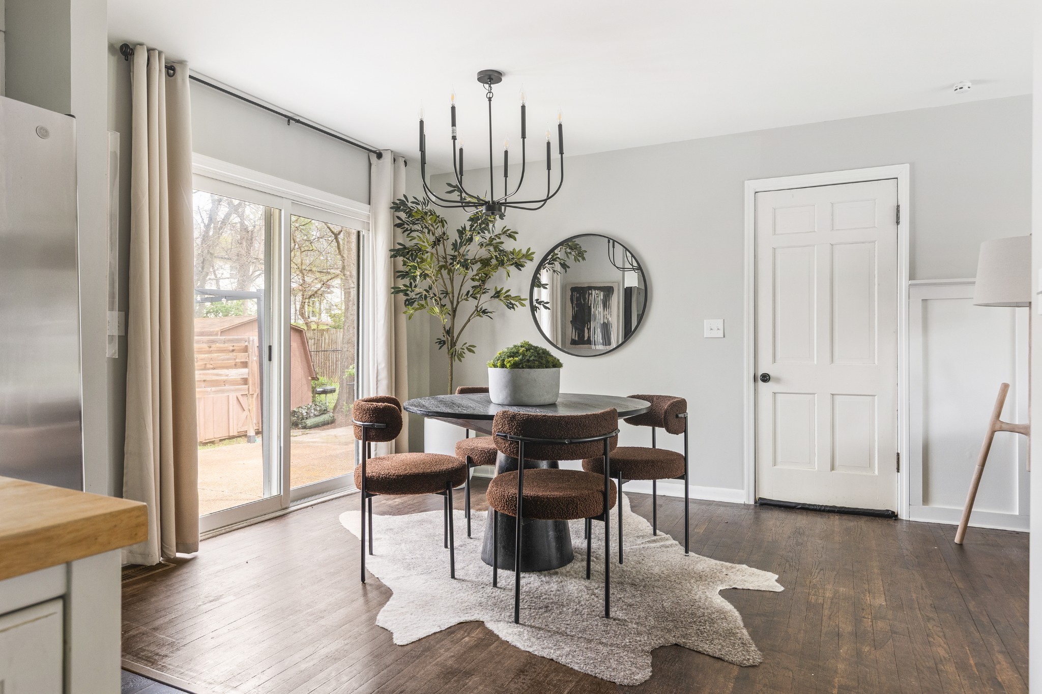 630 Whispering Hills Dr