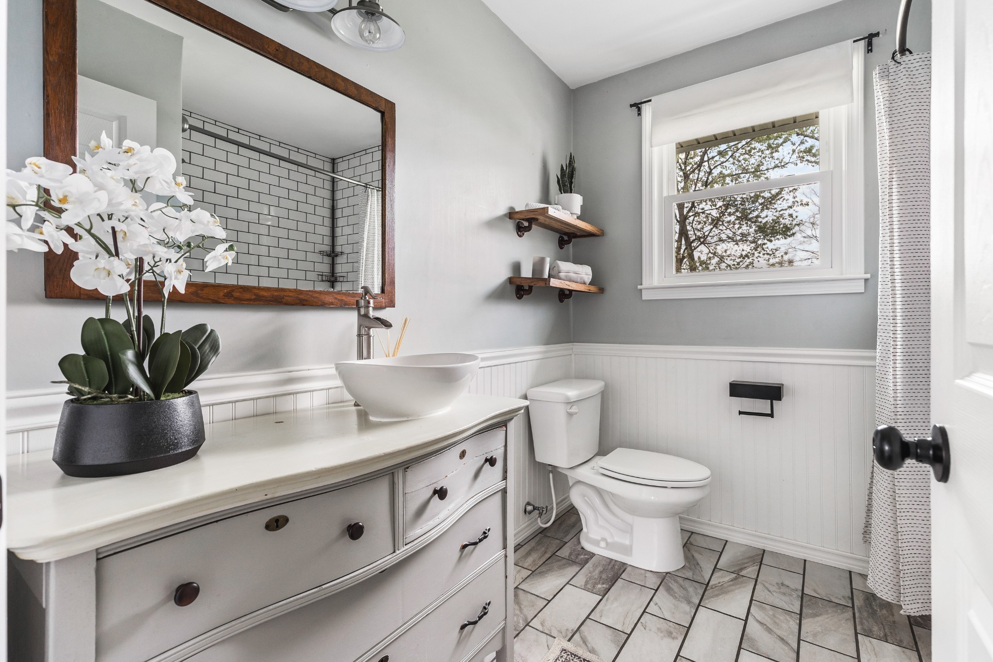 630 Whispering Hills Dr