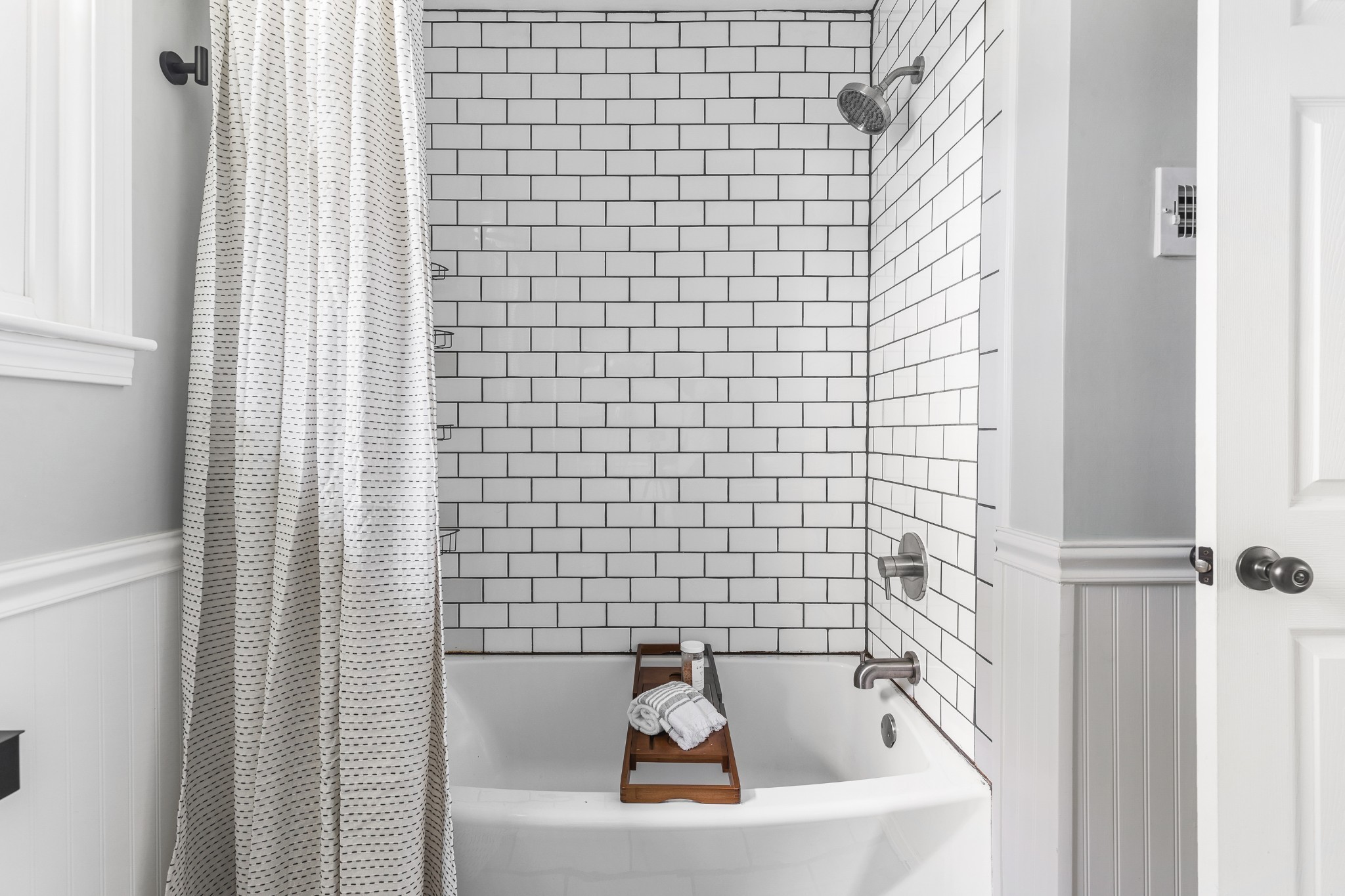 630 Whispering Hills Dr