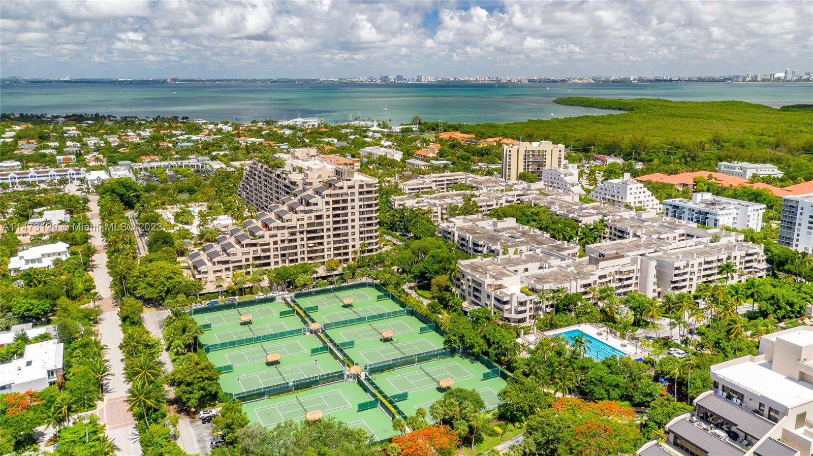 251 Crandon Blvd # 428