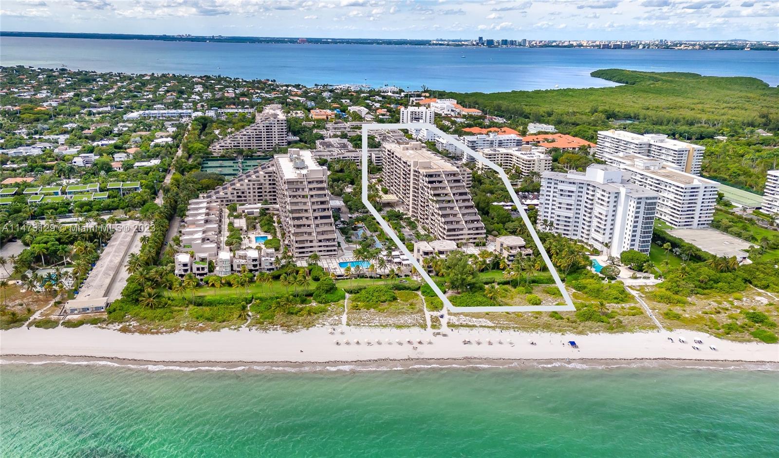 251 Crandon Blvd # 428