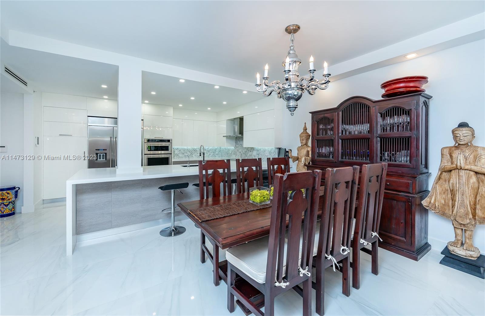 251 Crandon Blvd # 428