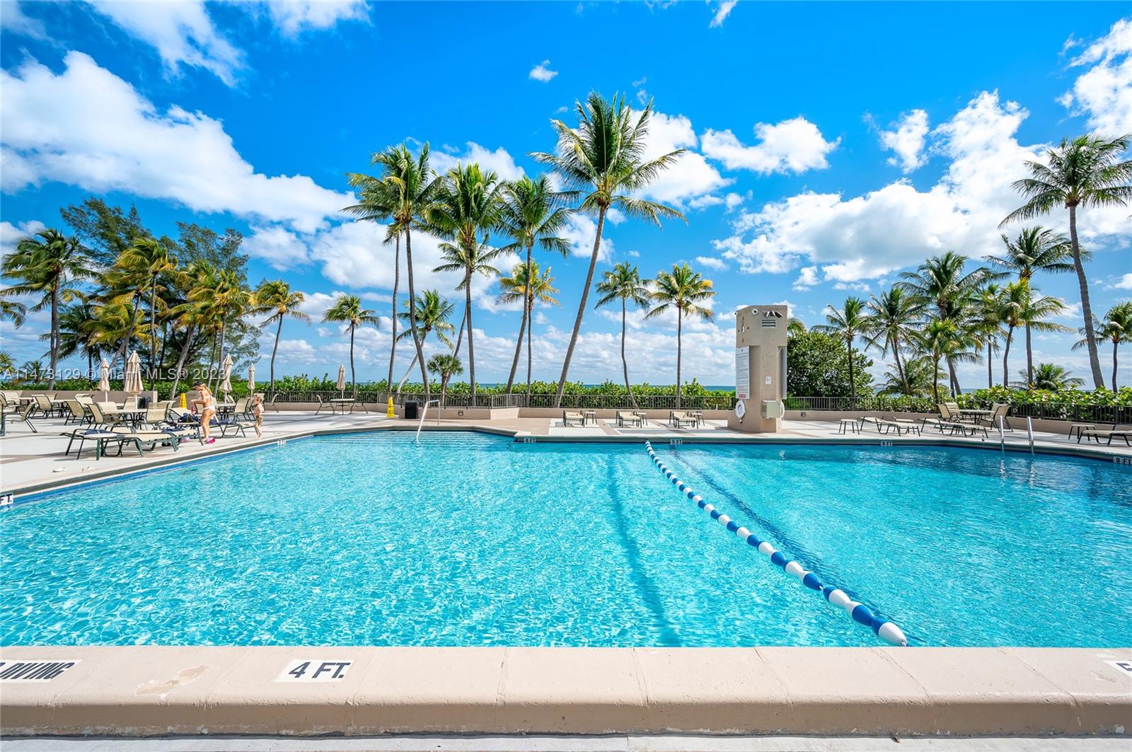 251 Crandon Blvd # 428