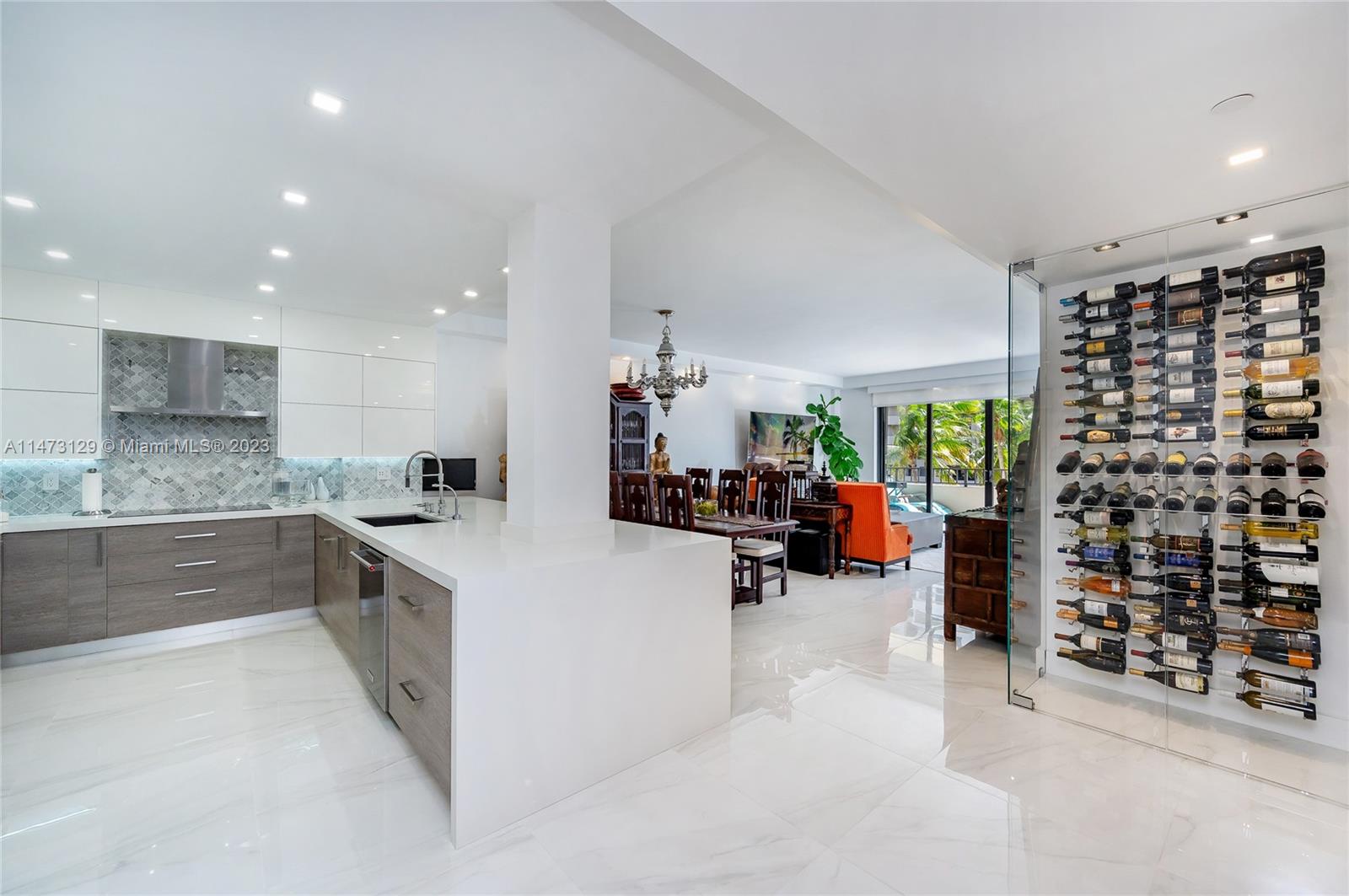 251 Crandon Blvd # 428