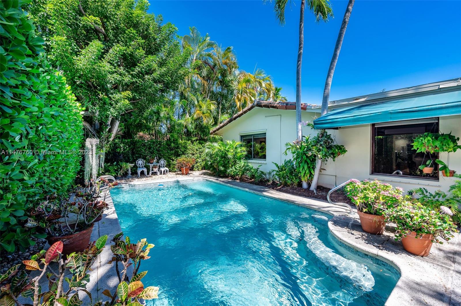 270 Cypress Dr