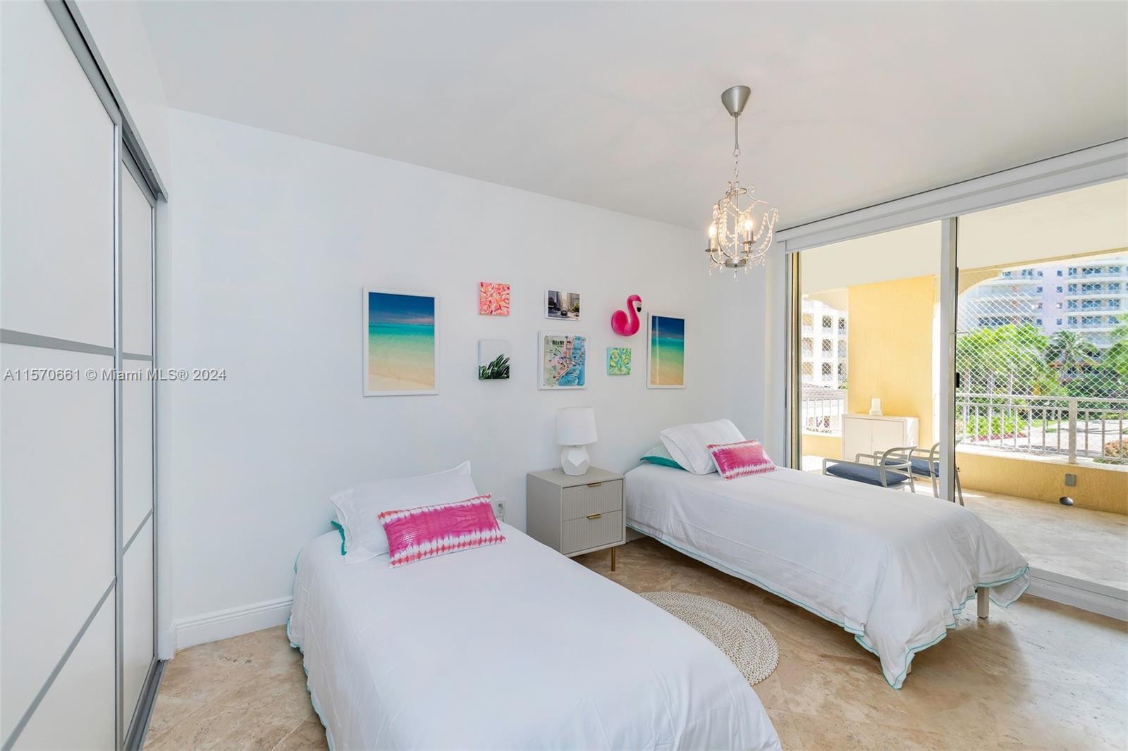 765 Crandon Blvd # 311