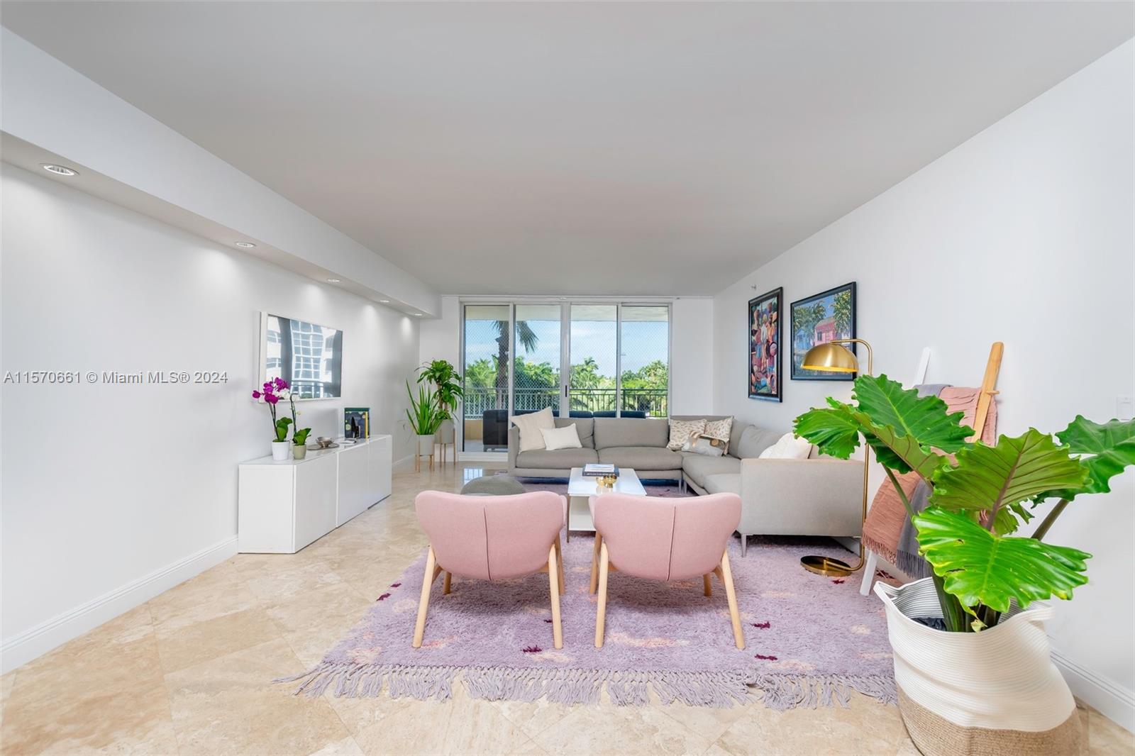 765 Crandon Blvd # 311