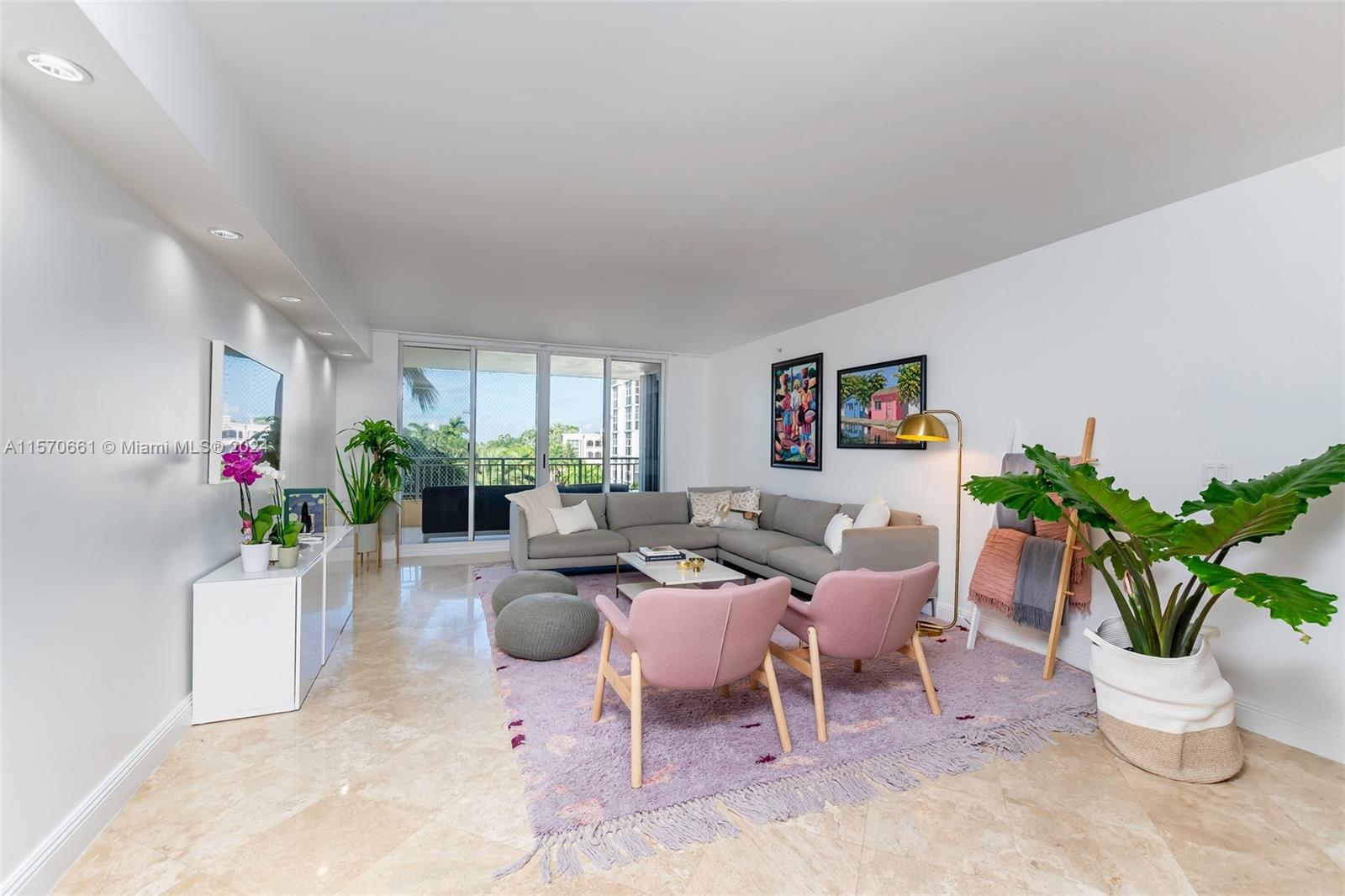 765 Crandon Blvd # 311