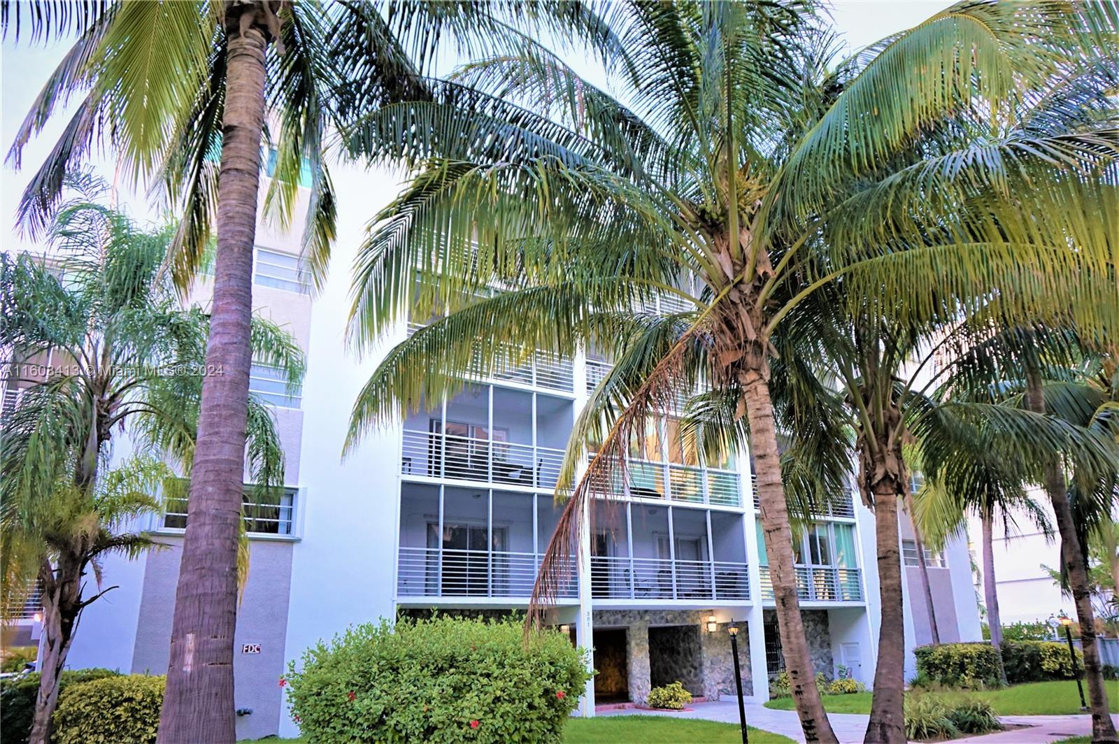 301 Sunrise Dr # 3C