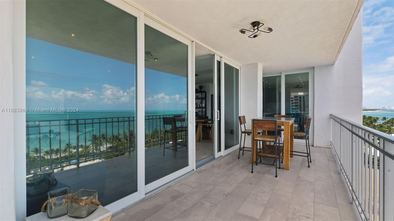 881 Ocean Dr # 8A