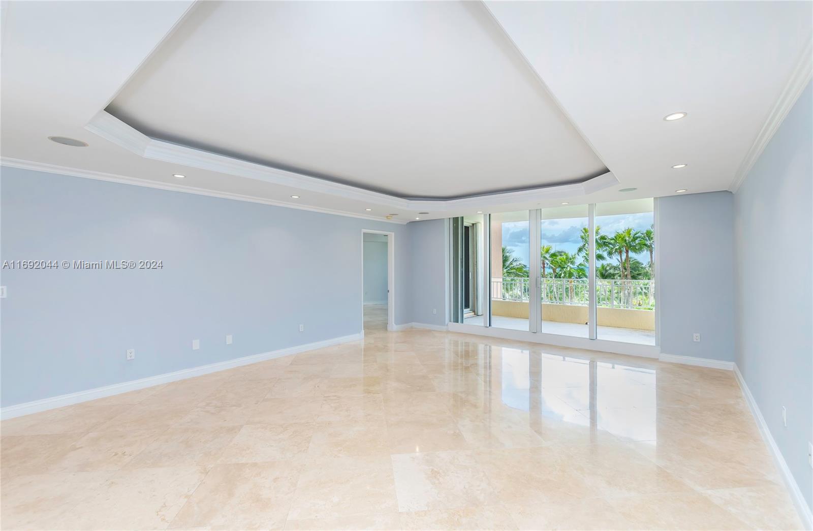 791 Crandon Blvd # 507