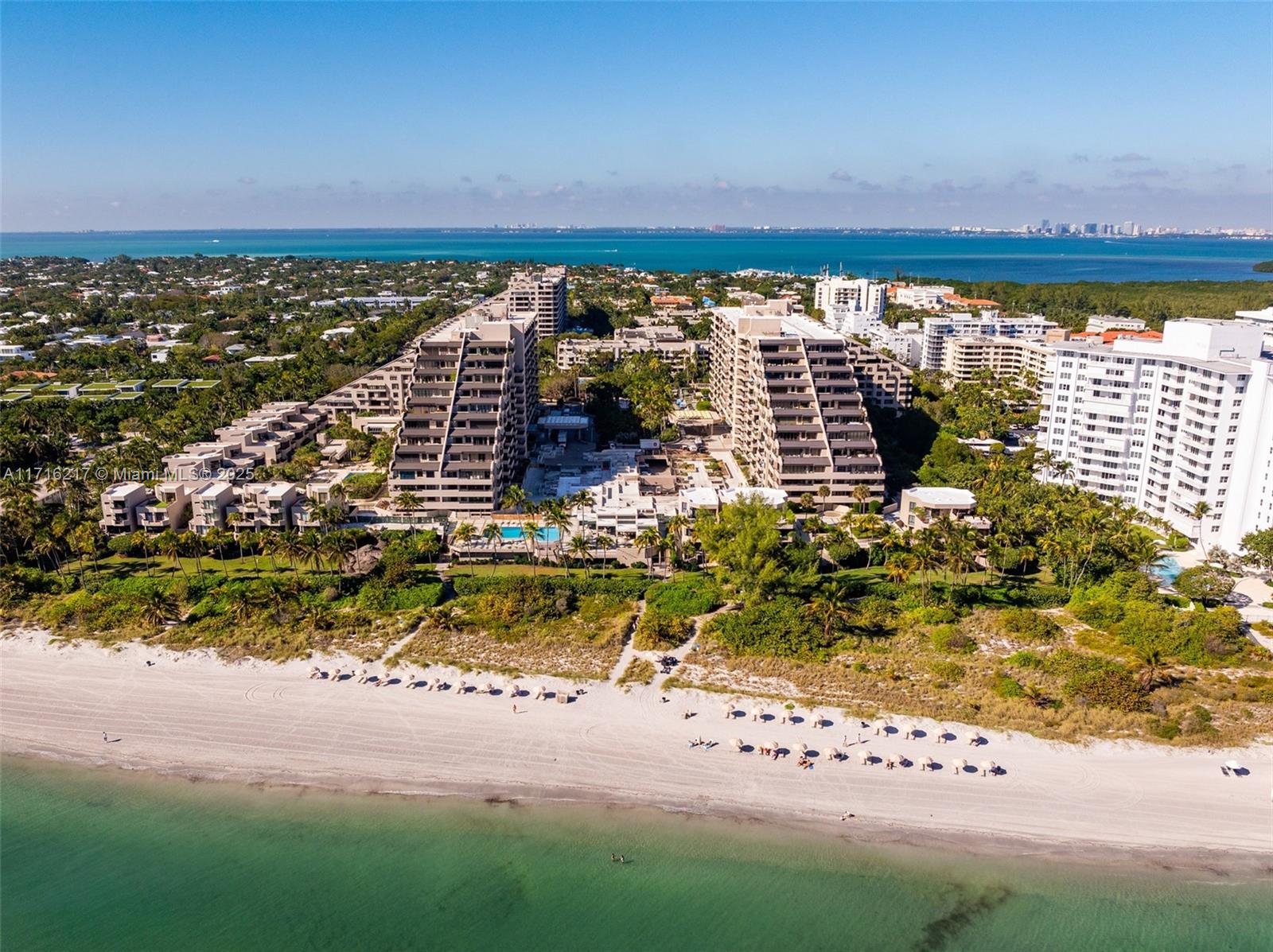 161 Crandon Blvd # 417