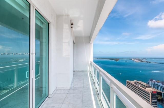 950 Brickell Bay Dr # 5405