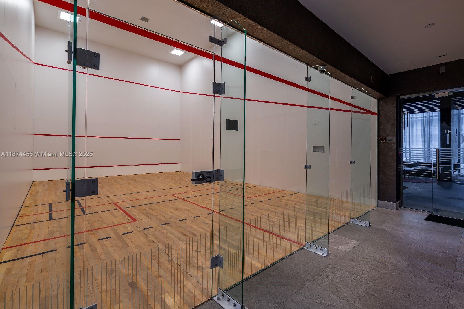 1010 Brickell Ave # 1902