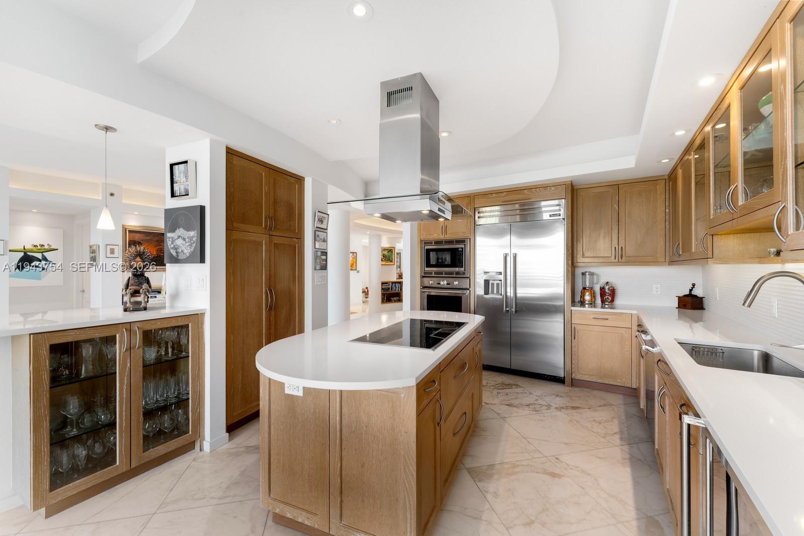 791 Crandon Blvd # 603