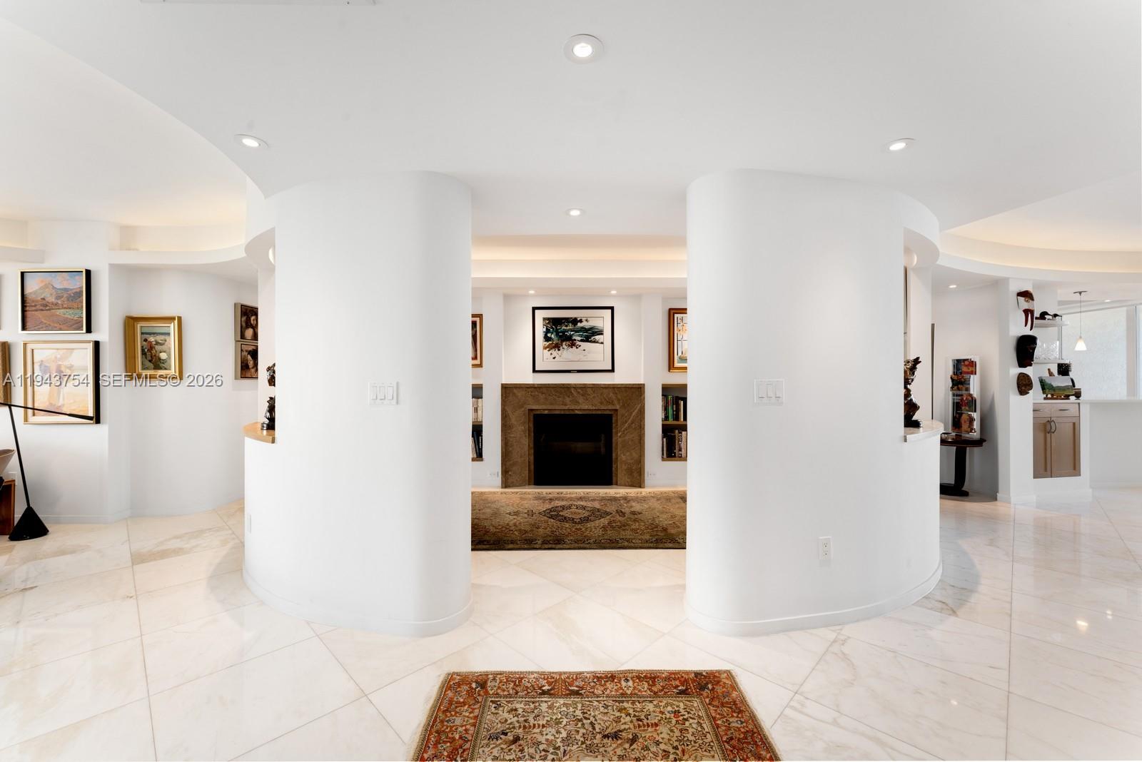 791 Crandon Blvd # 603