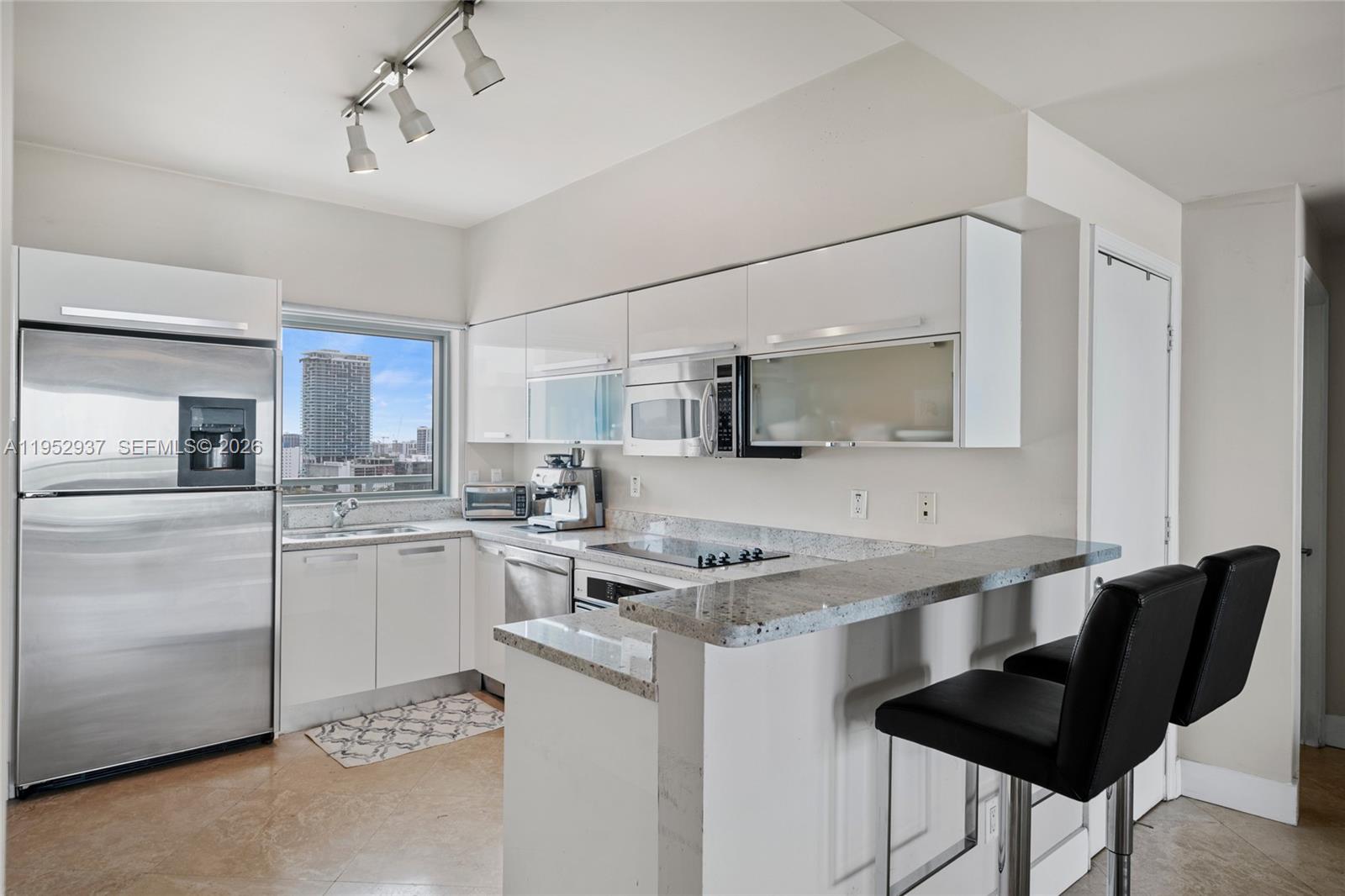 601 NE 36th St # 1704