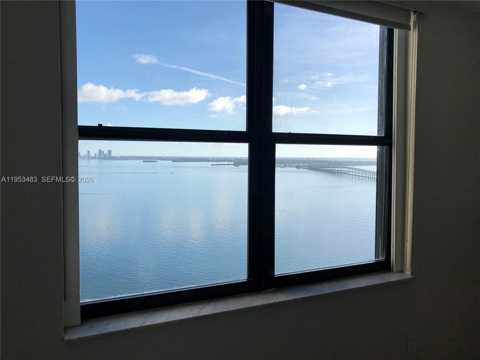 2333 Brickell Ave # 2609