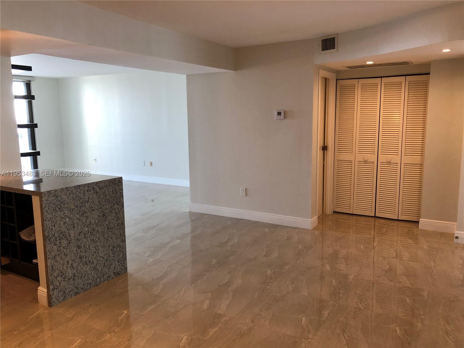 2333 Brickell Ave # 2609