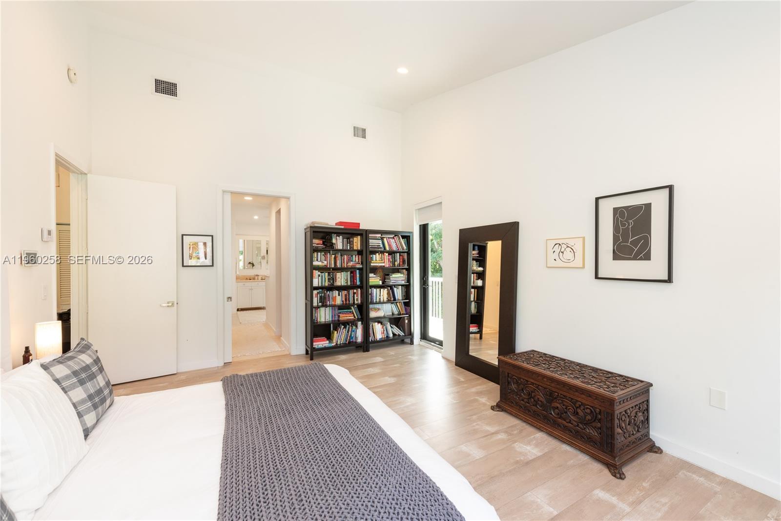 650 Curtiswood Dr # 0