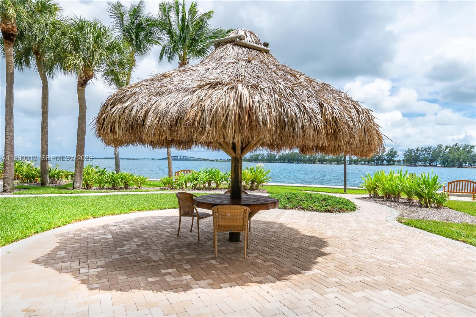 2451 Brickell Ave # 10K